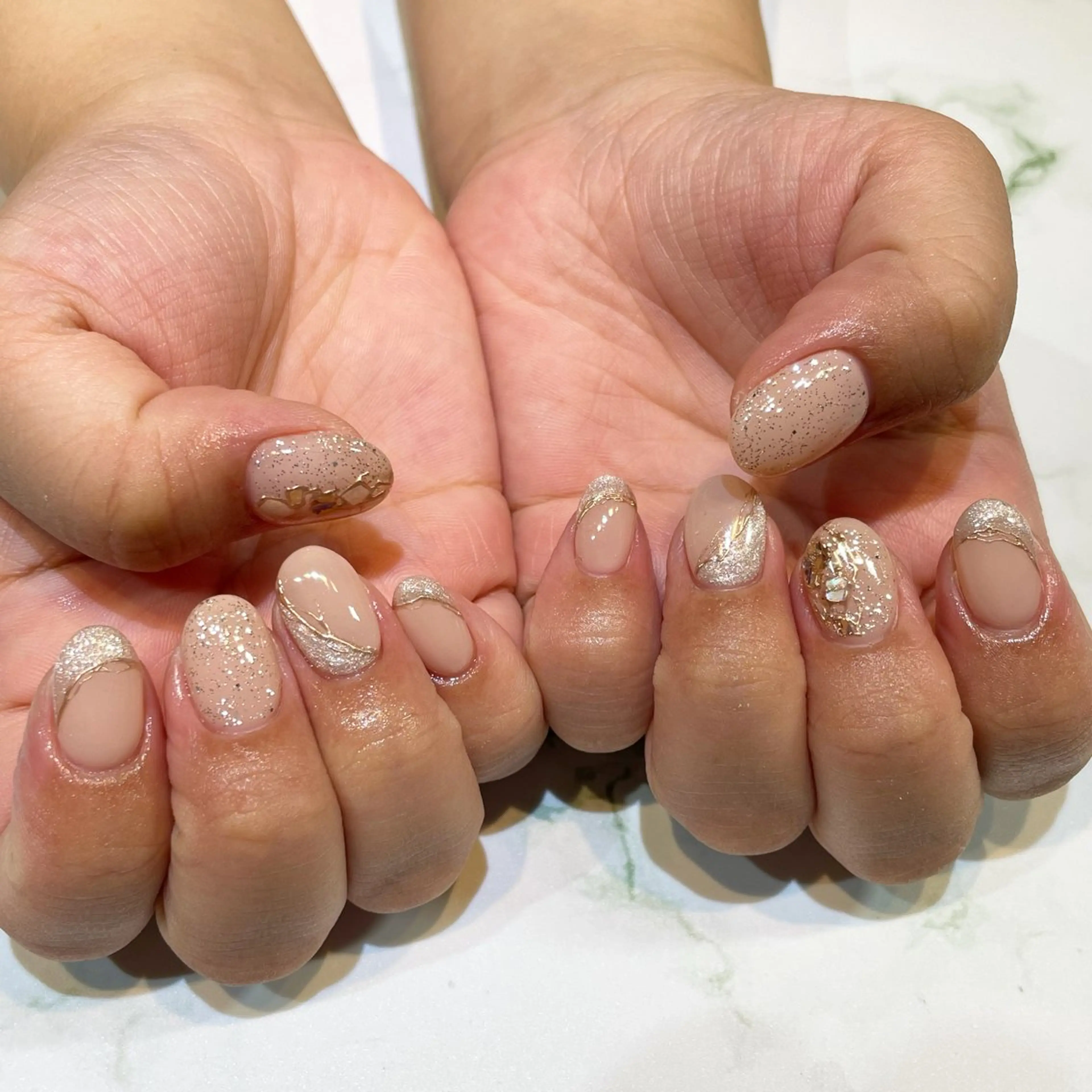 ネイル 糀屋 彩奈のネイルデザイン