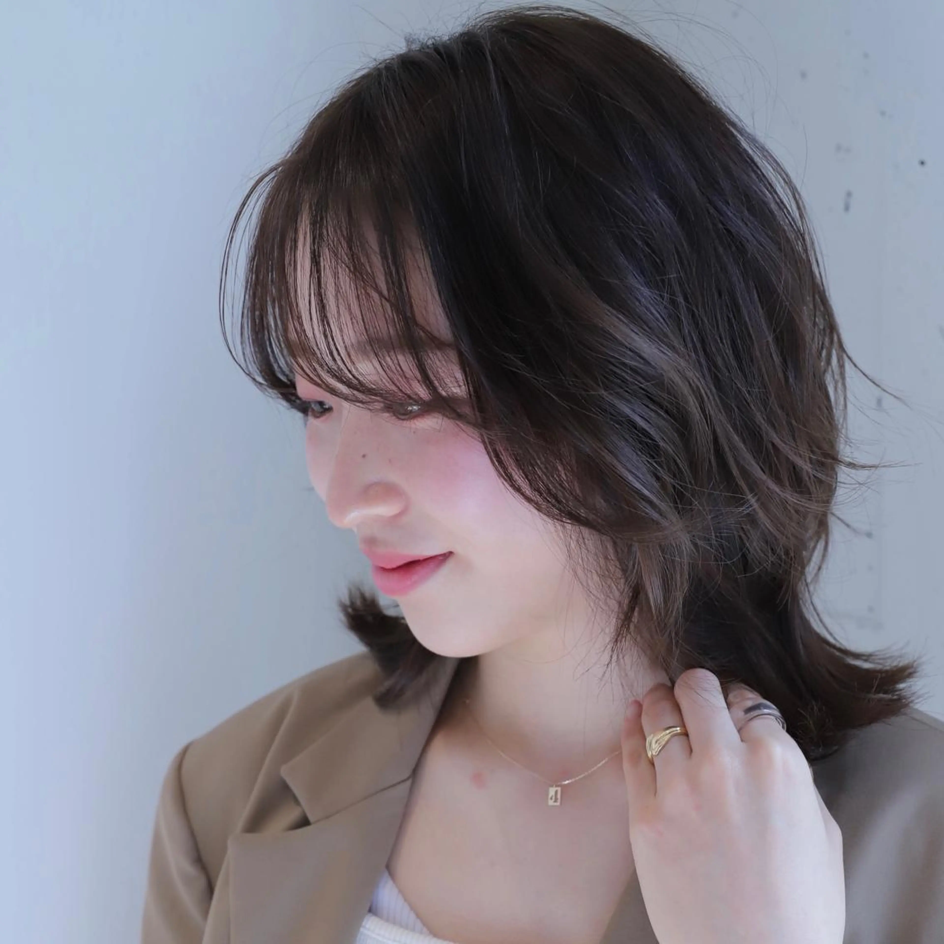 セミロング レイヤーカット ウルフカット 丸田 幹太のヘアスタイル