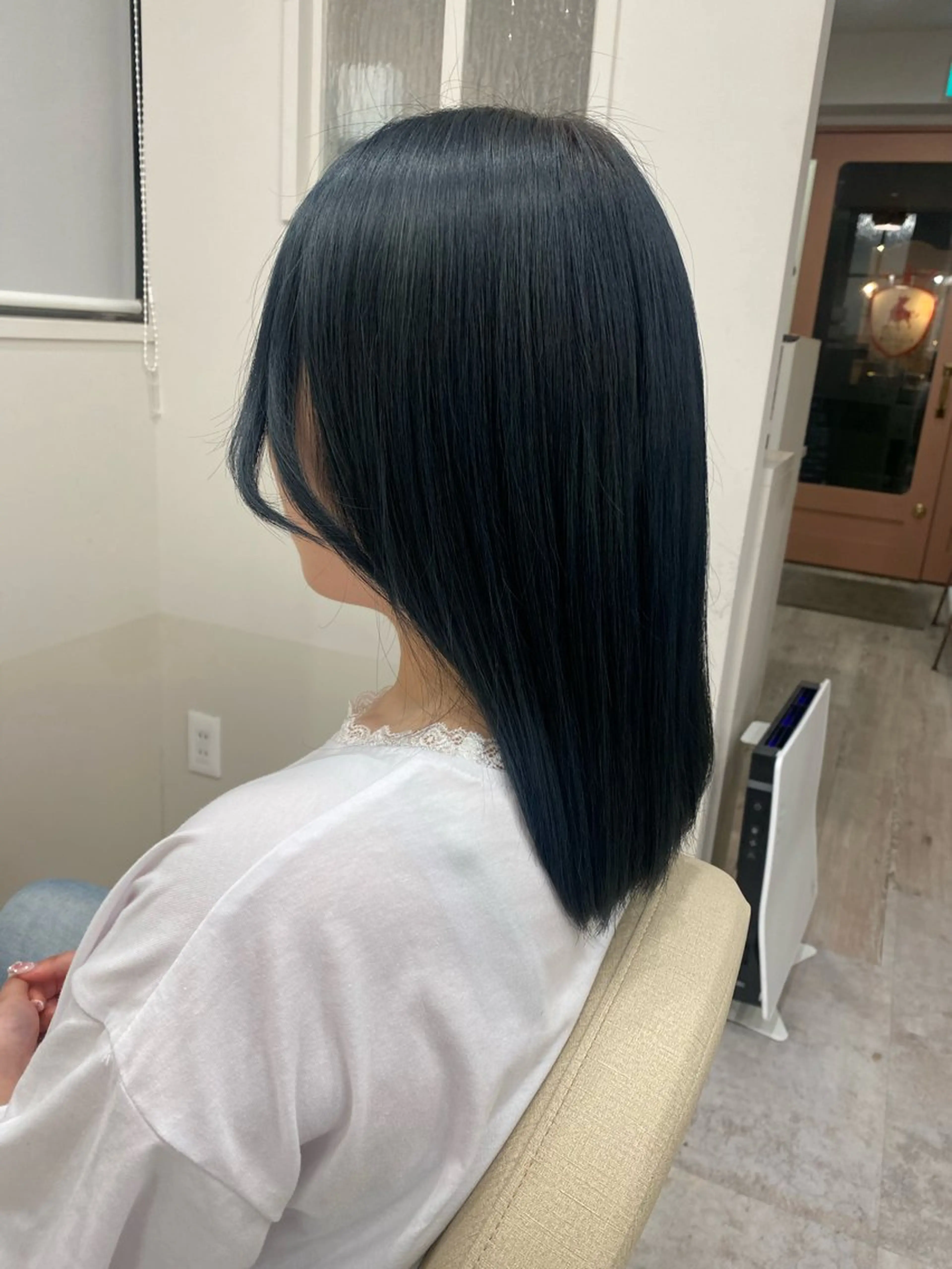 ミディアム 佐々木 雪菜のヘアスタイル