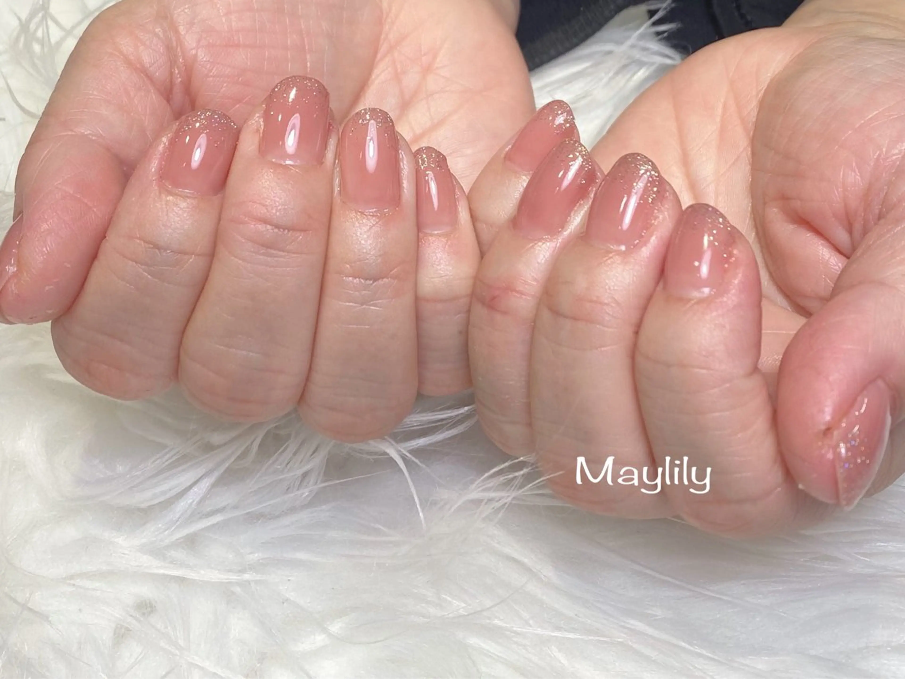 ネイル フラッシュネイル ラメ(グリッター) ワンカラーネイル ハンドネイル Nail care salon Maylily所属・Nail salon Maylilyのネイルデザイン