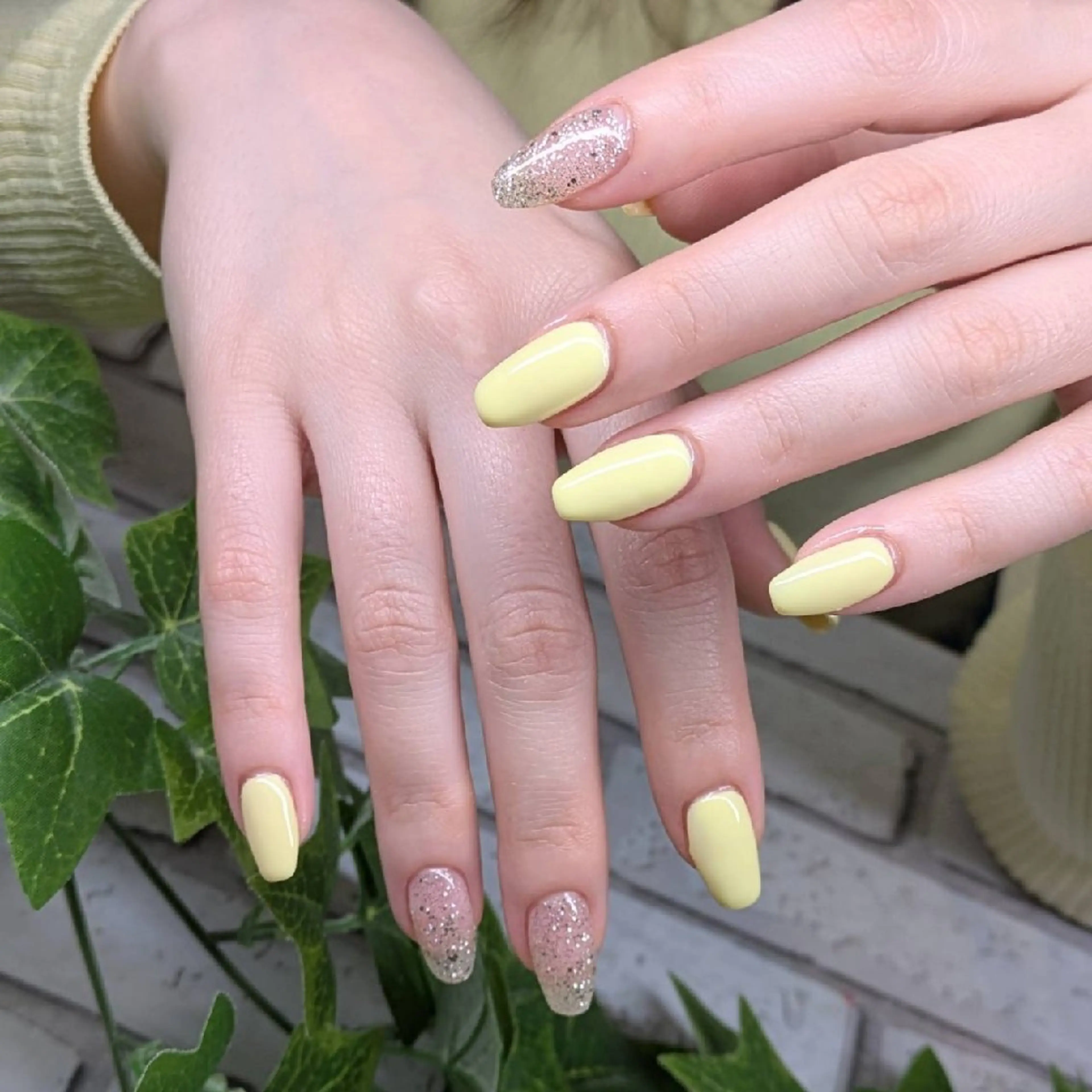 ネイル クリアネイル ラメ(グリッター) ハンドネイル ネイルサロンベルティ .keikoのネイルデザイン