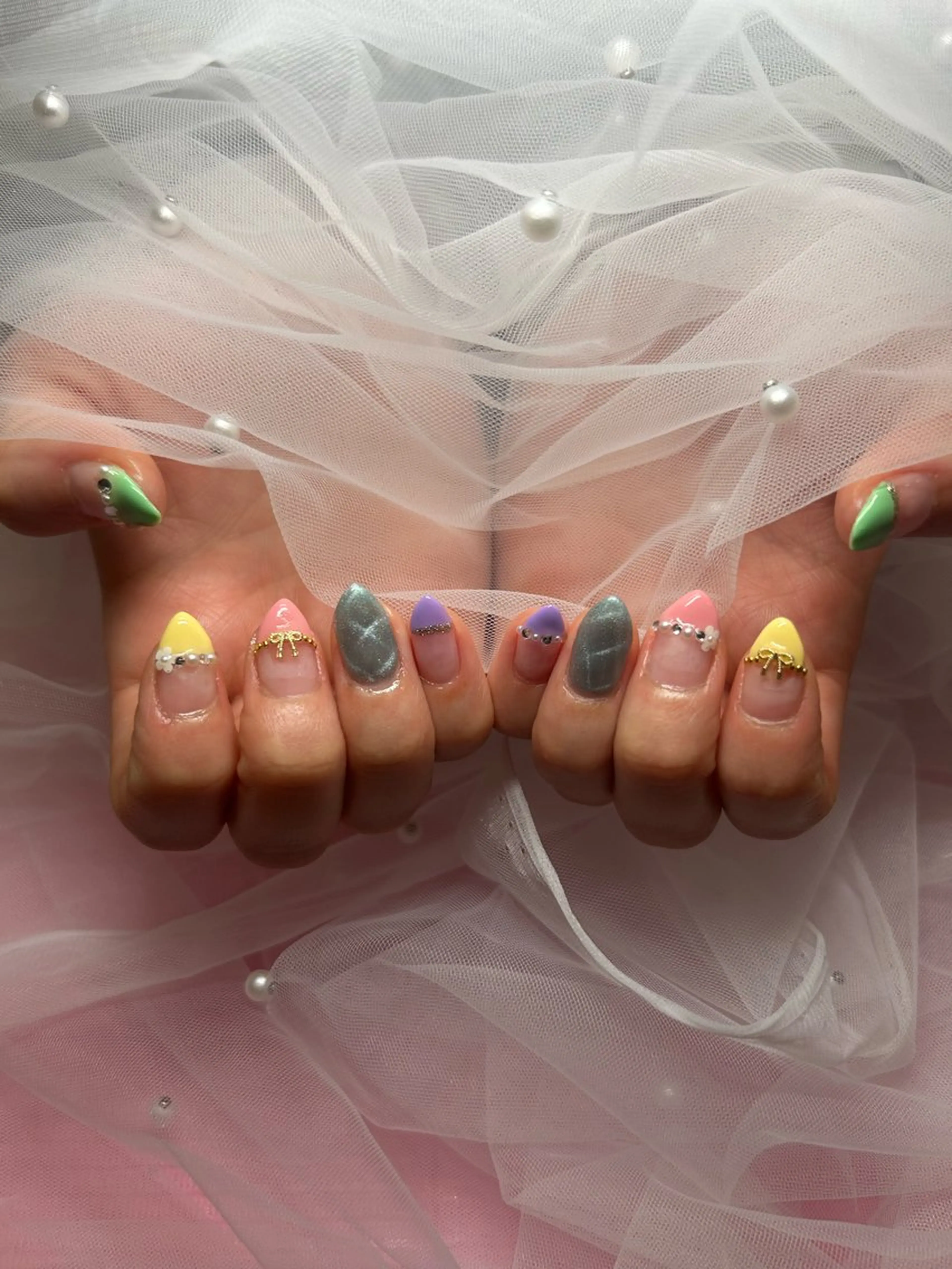 ネイル gerbera roseのネイルデザイン