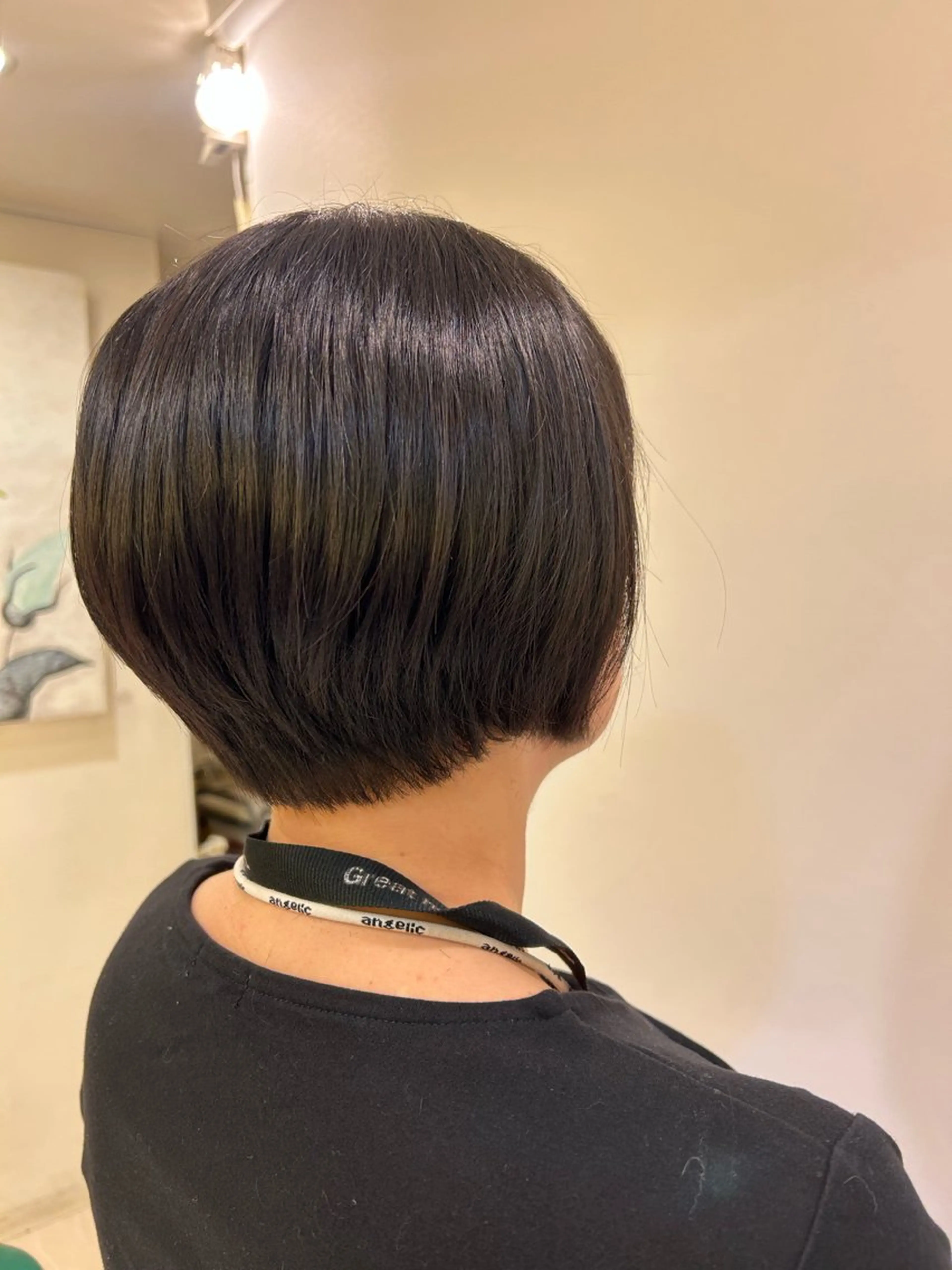 ショート ショートボブ ボブ くせ毛 ショートヘア アトリエJDパリ大畑 美羽🇫🇷💖のヘアスタイル