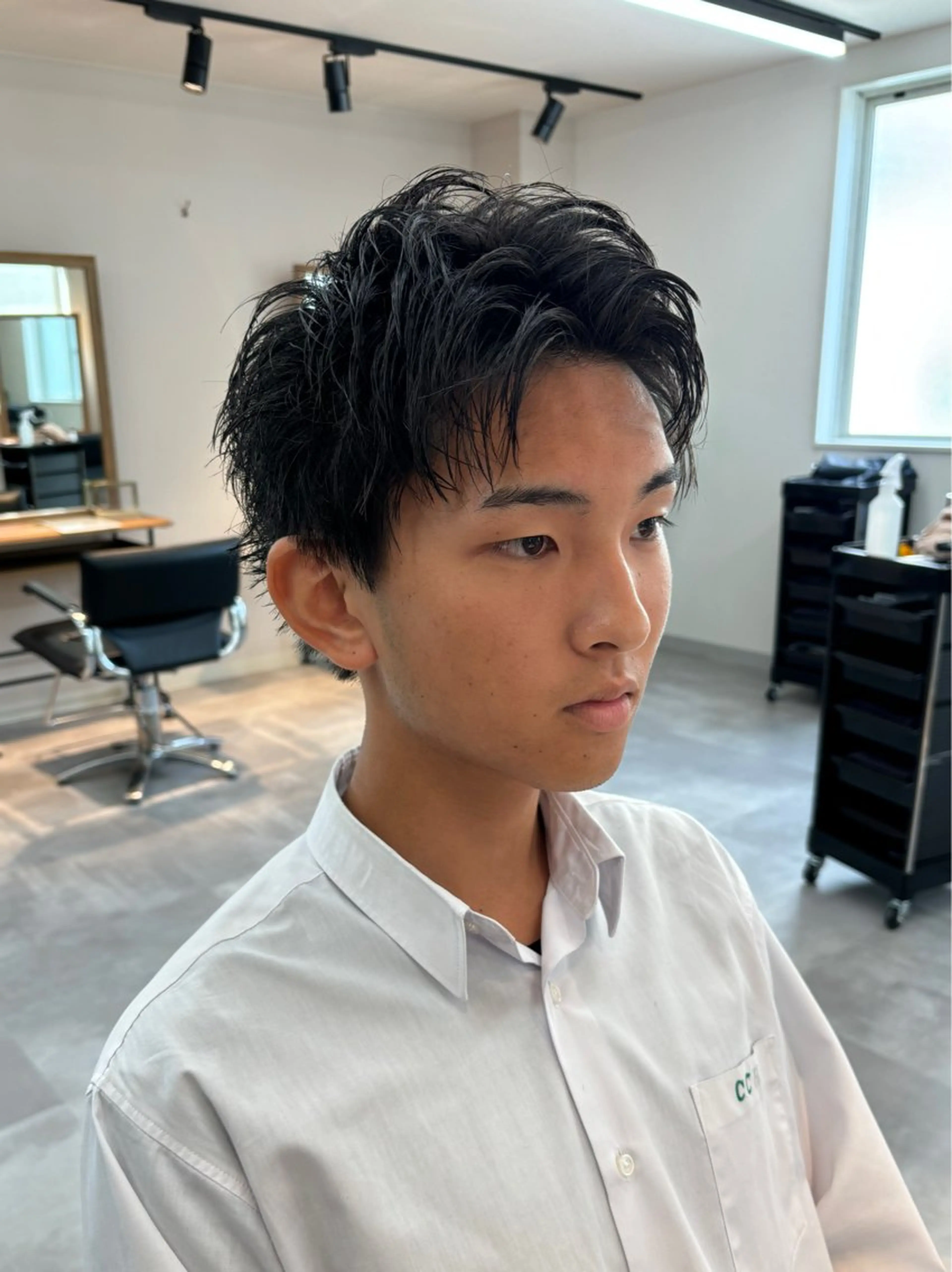 メンズ アップバング メンズショート スパイキーショート カット 保立/フェザーパーマ /メンズカット千葉のヘアスタイル