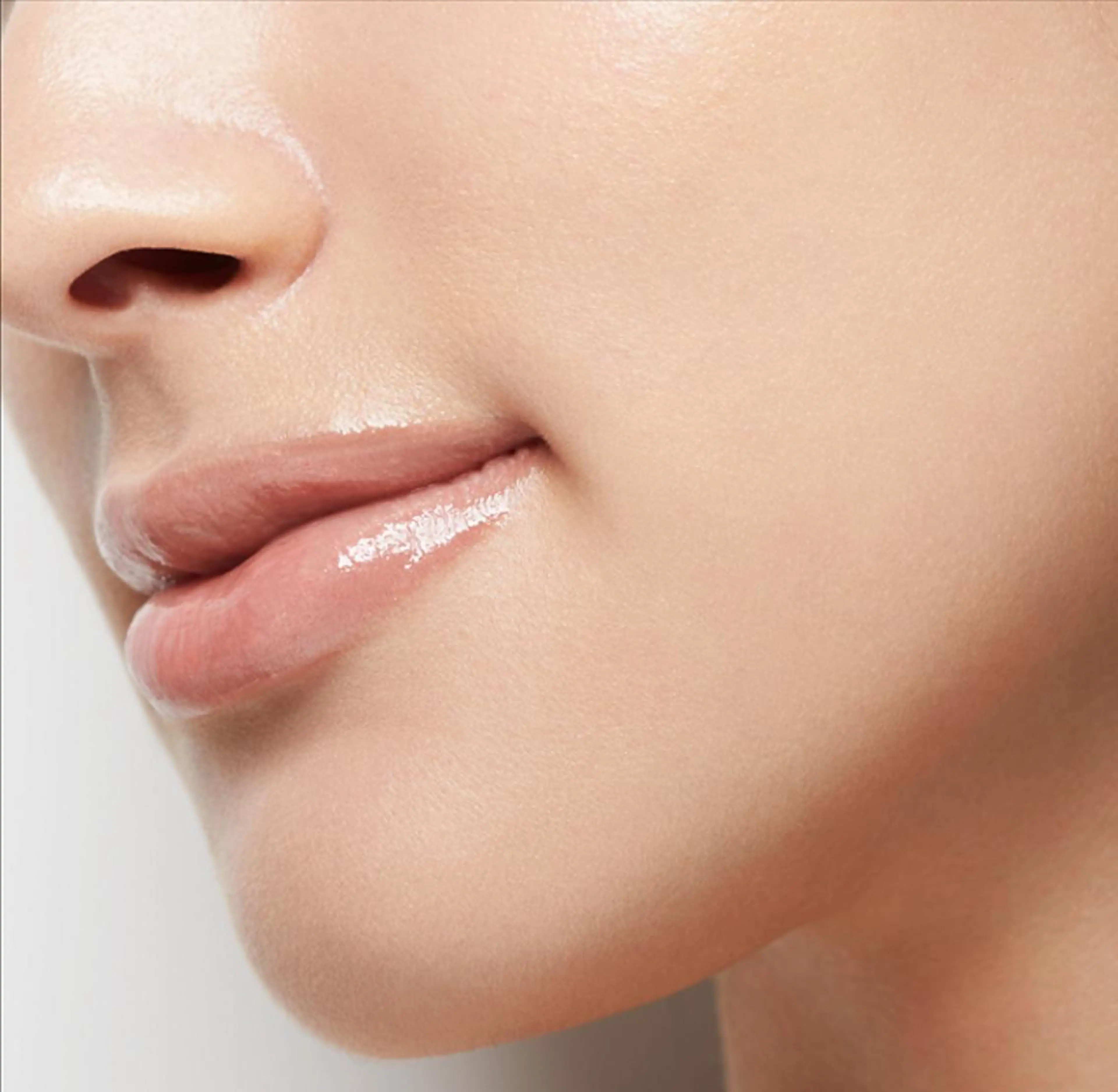 町田・鶴川 小顔矯正 /鈴木友実のエステ・リラクイメージ