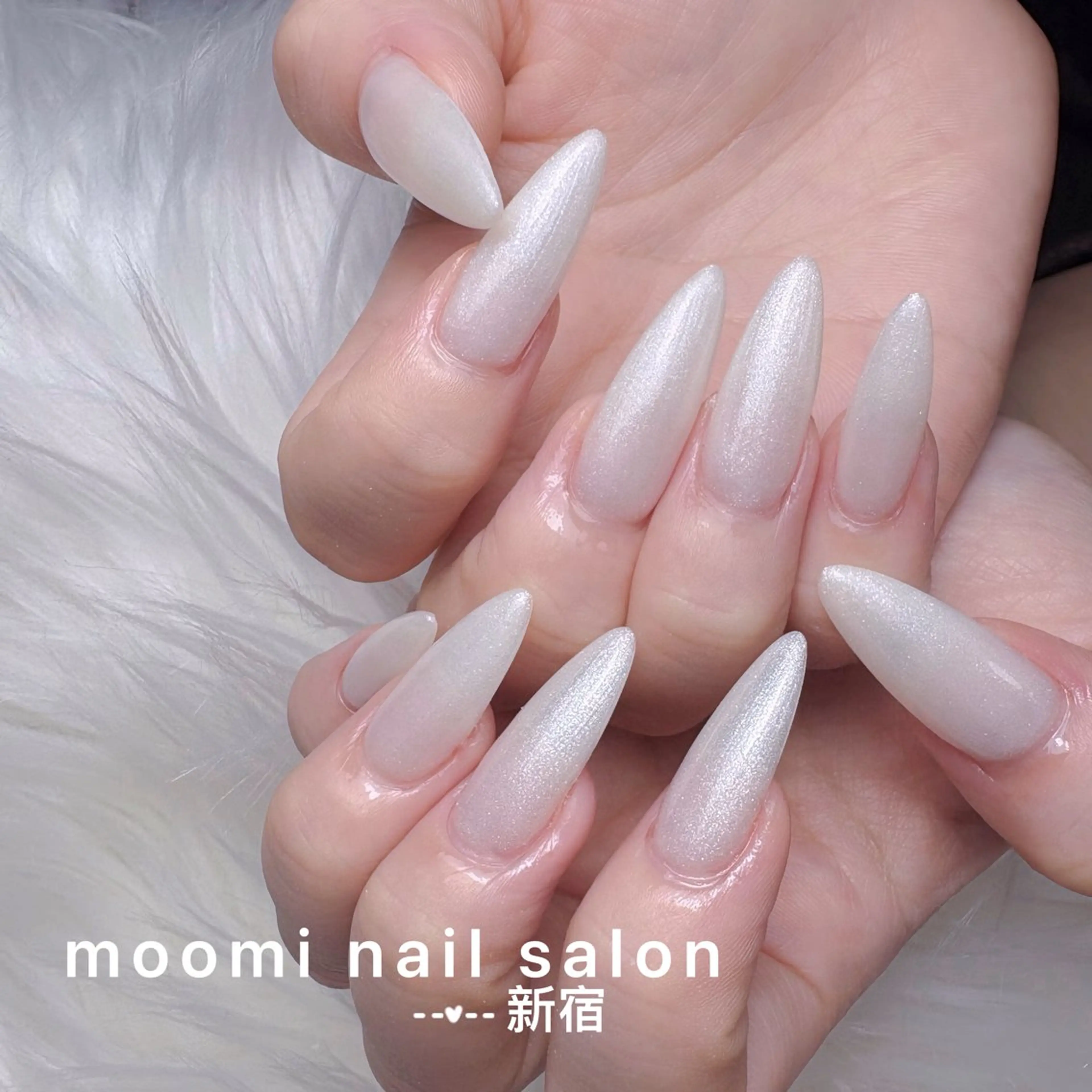 ネイル チークネイル フレンチネイル ジェルネイル グラデーション ハート ハンドネイル moomi nail スカルプ専門のネイルデザイン