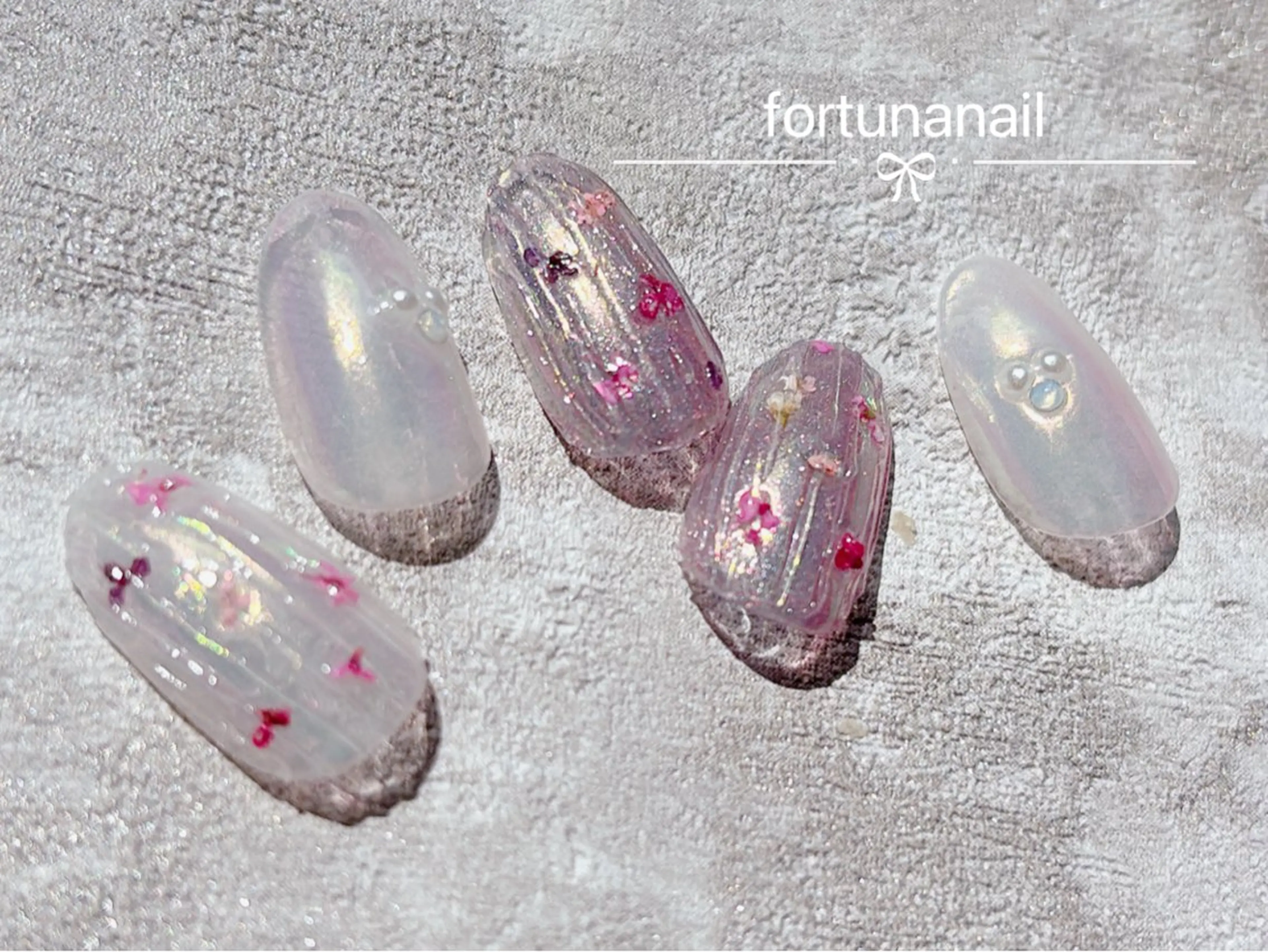 ネイル ハンドネイル Nail •Head スパFortunaのネイルデザイン