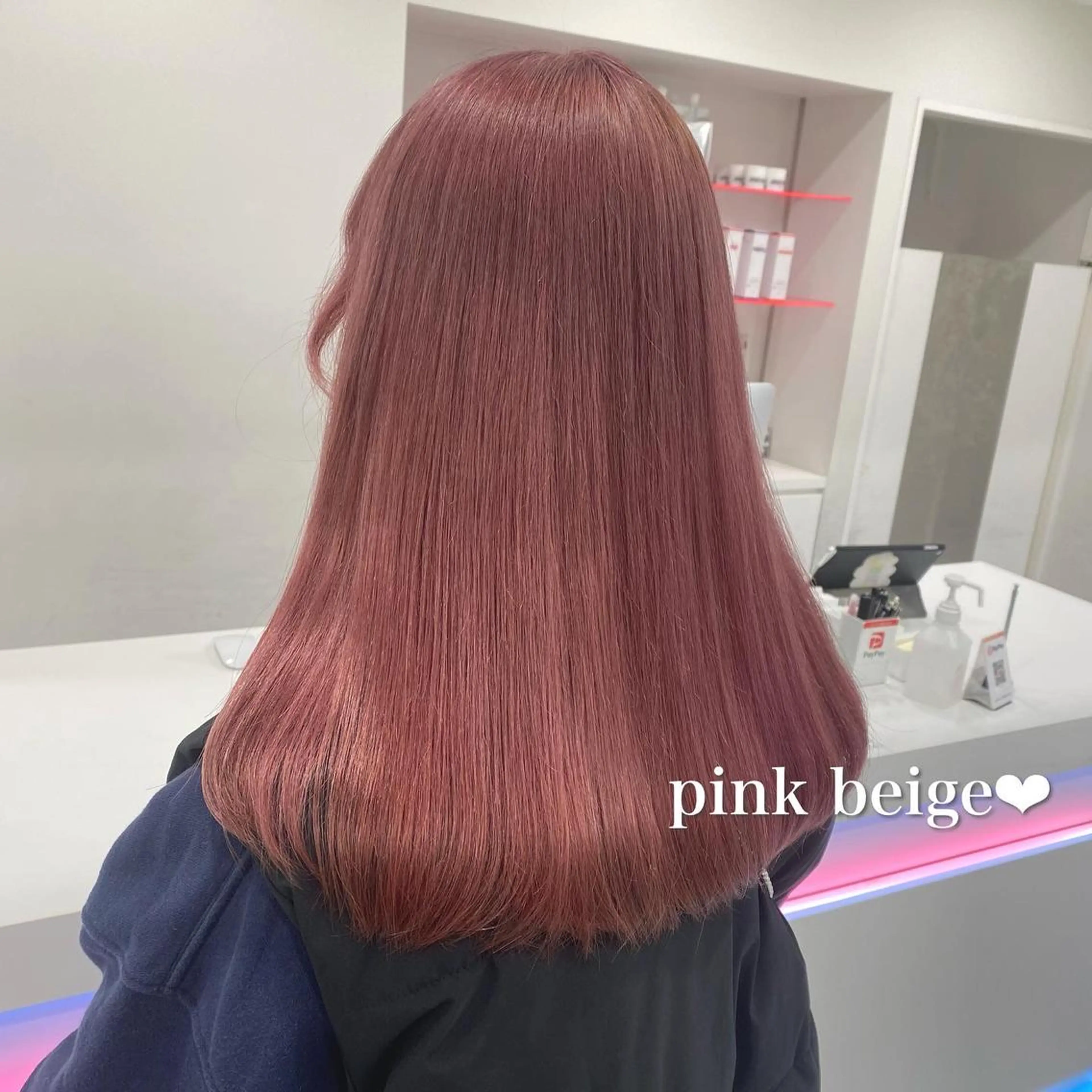 セミロング ブリーチなし暖色 💗AKARI💗のヘアスタイル