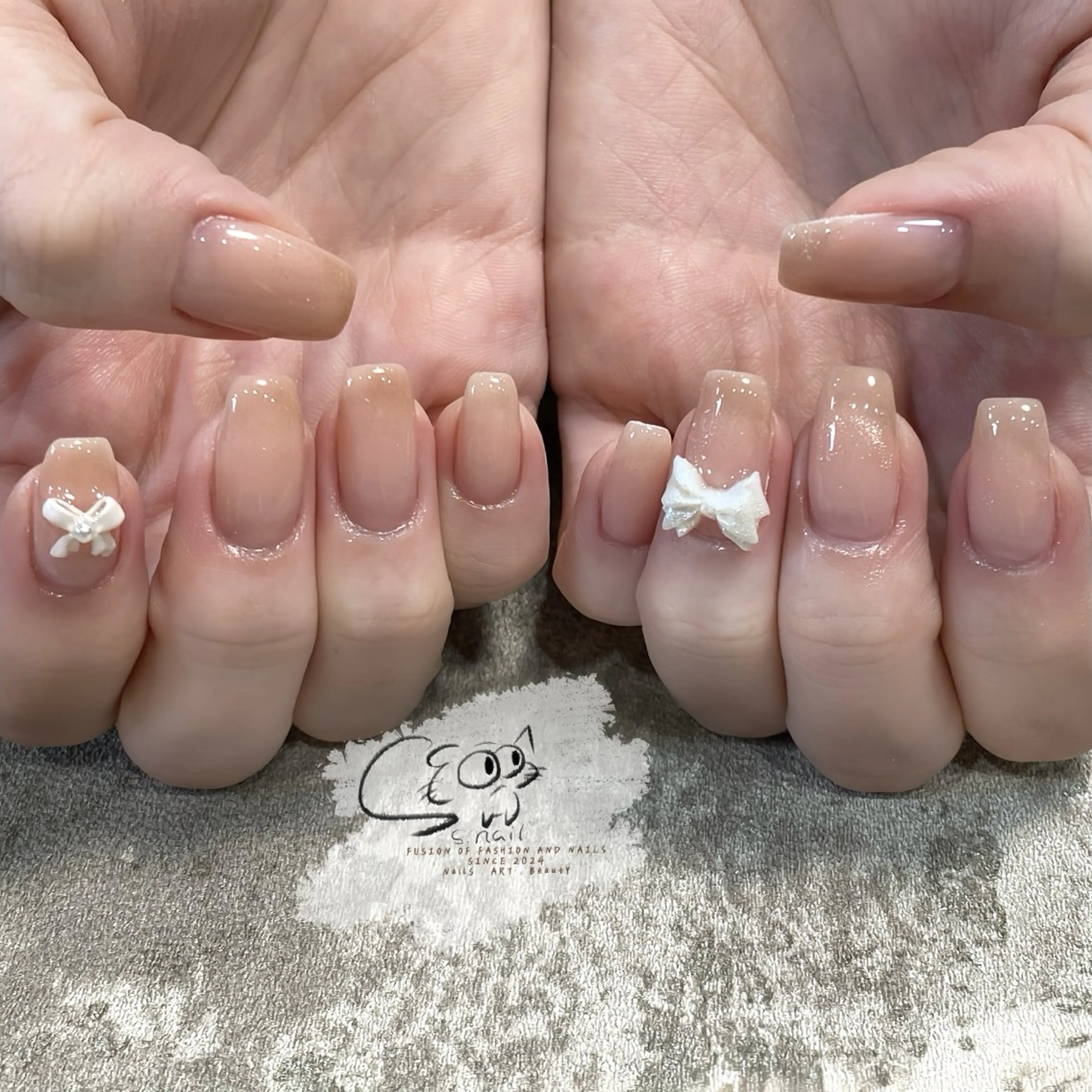ネイル チークネイル フレンチネイル グラデーション マグネットネイル ワンカラーネイル S.nail _のネイルデザイン