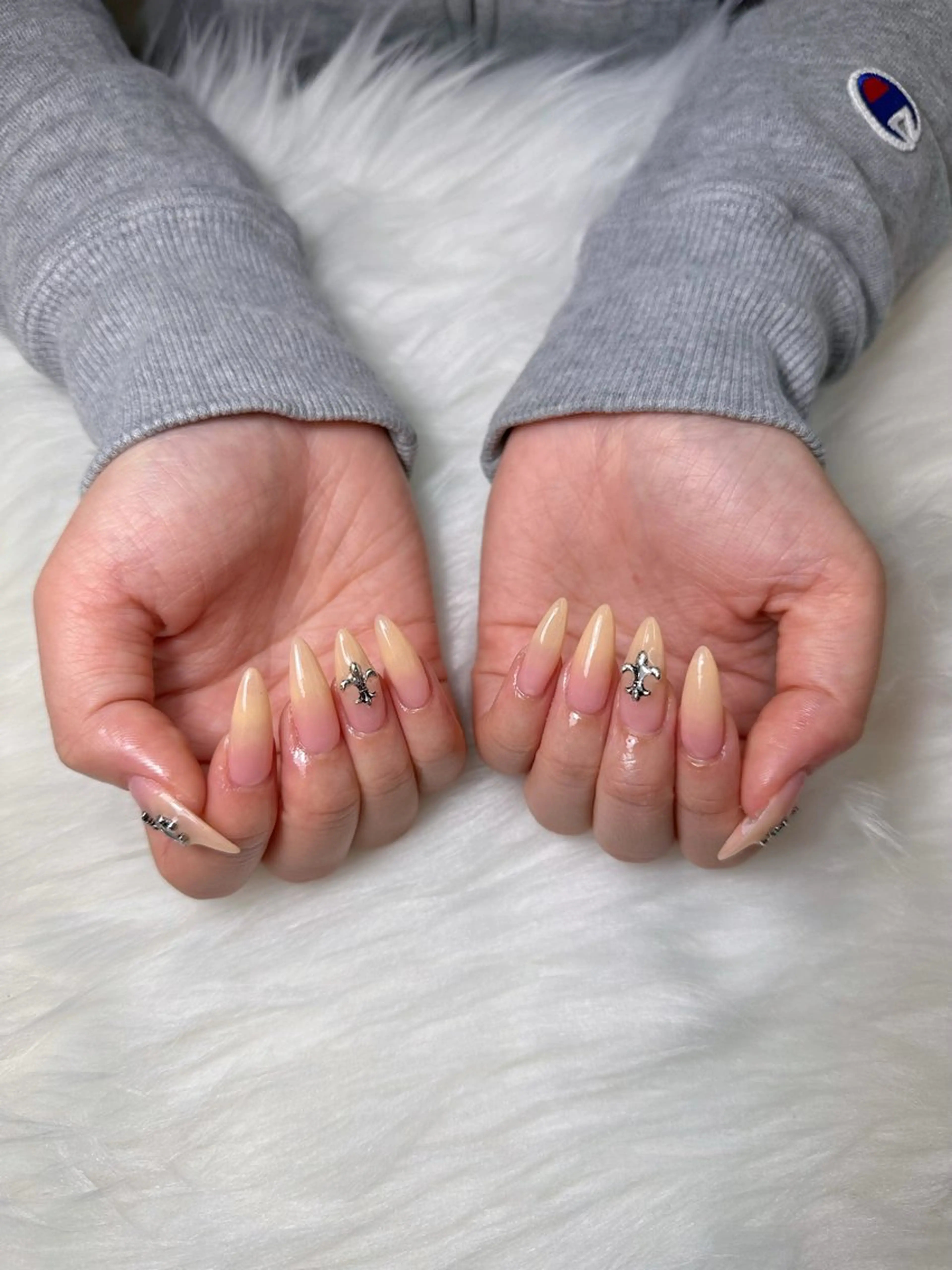 ネイル ハンドネイル Kingnail Emiのネイルデザイン