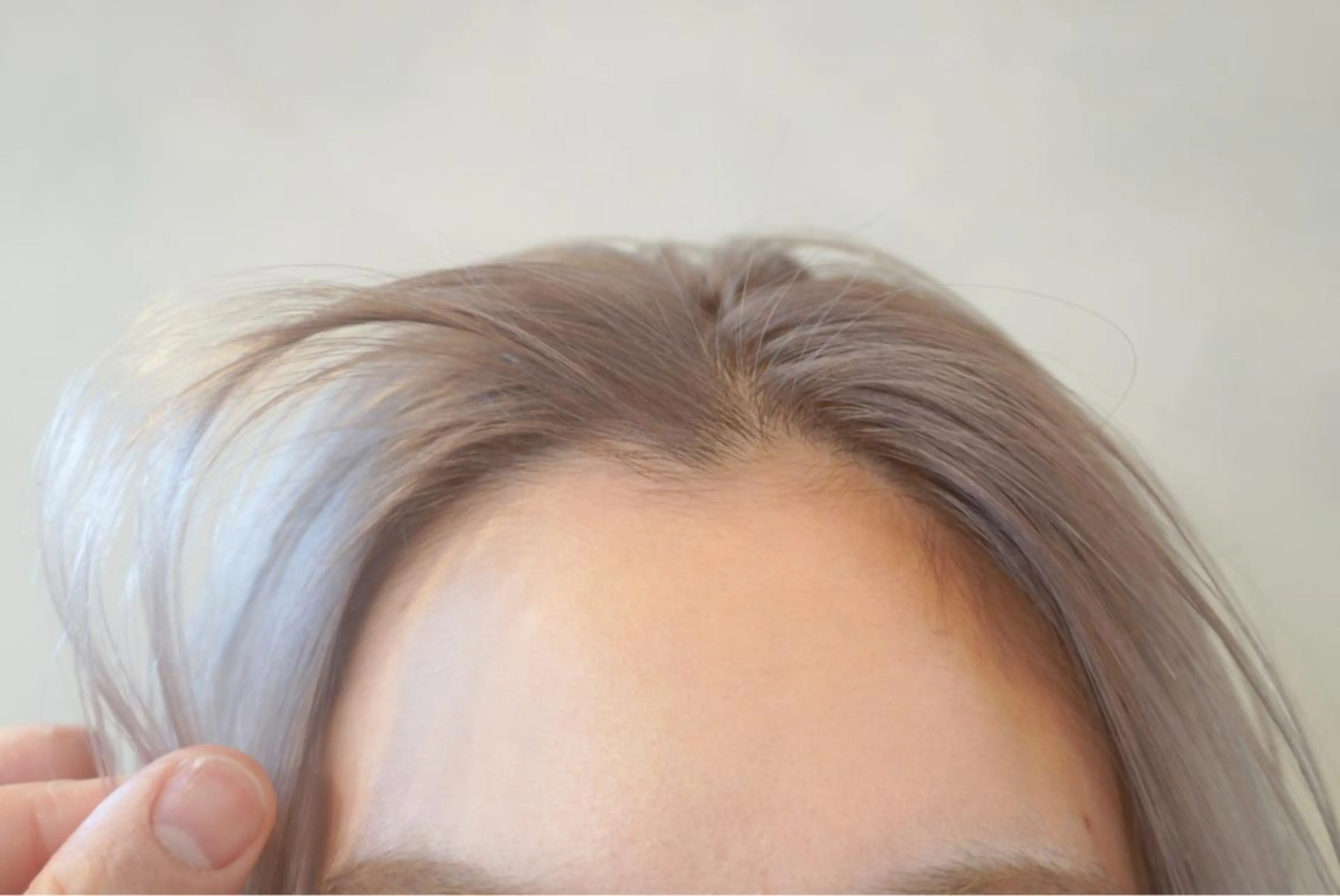 ミディアム カラー カット ヘアカラー トリートメント ハイトーン特化サロン 代表　中谷蓮のヘアスタイル