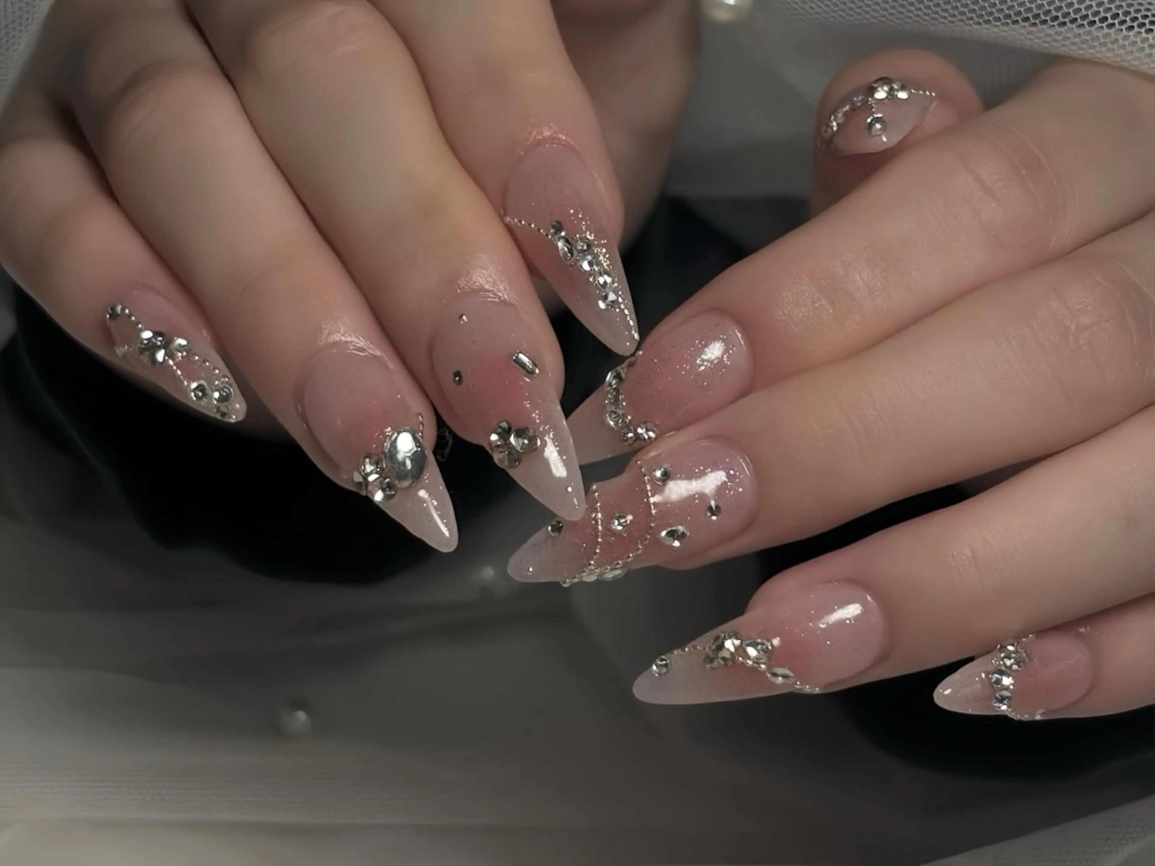 ネイル べっ甲ネイル チークネイル フラッシュネイル フラワーネイル フットネイル ハンドネイル Rin Nail Shinokuboのネイルデザイン