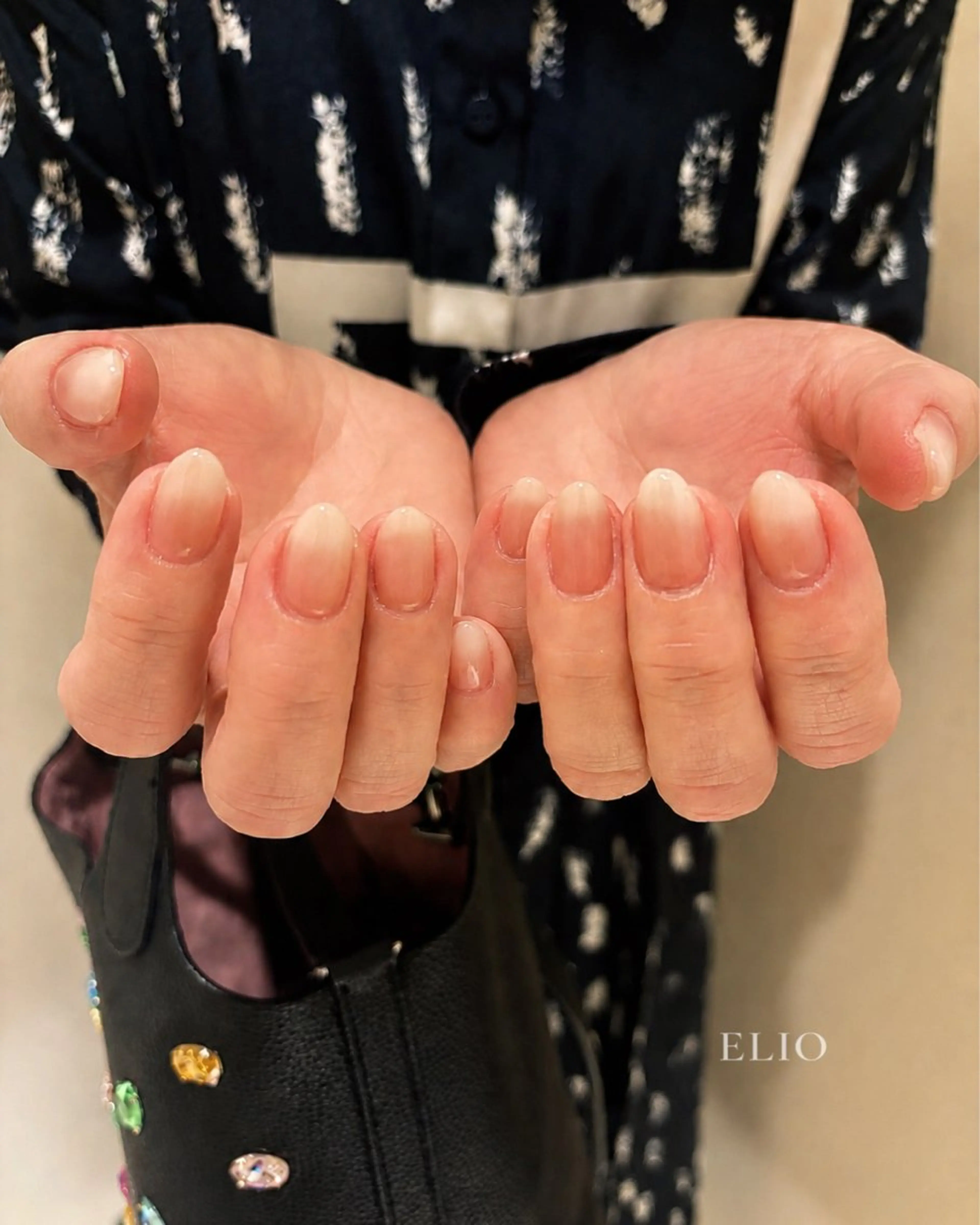 ネイル ニュアンスネイル ハンドネイル Elio 国泰寺のネイルデザイン