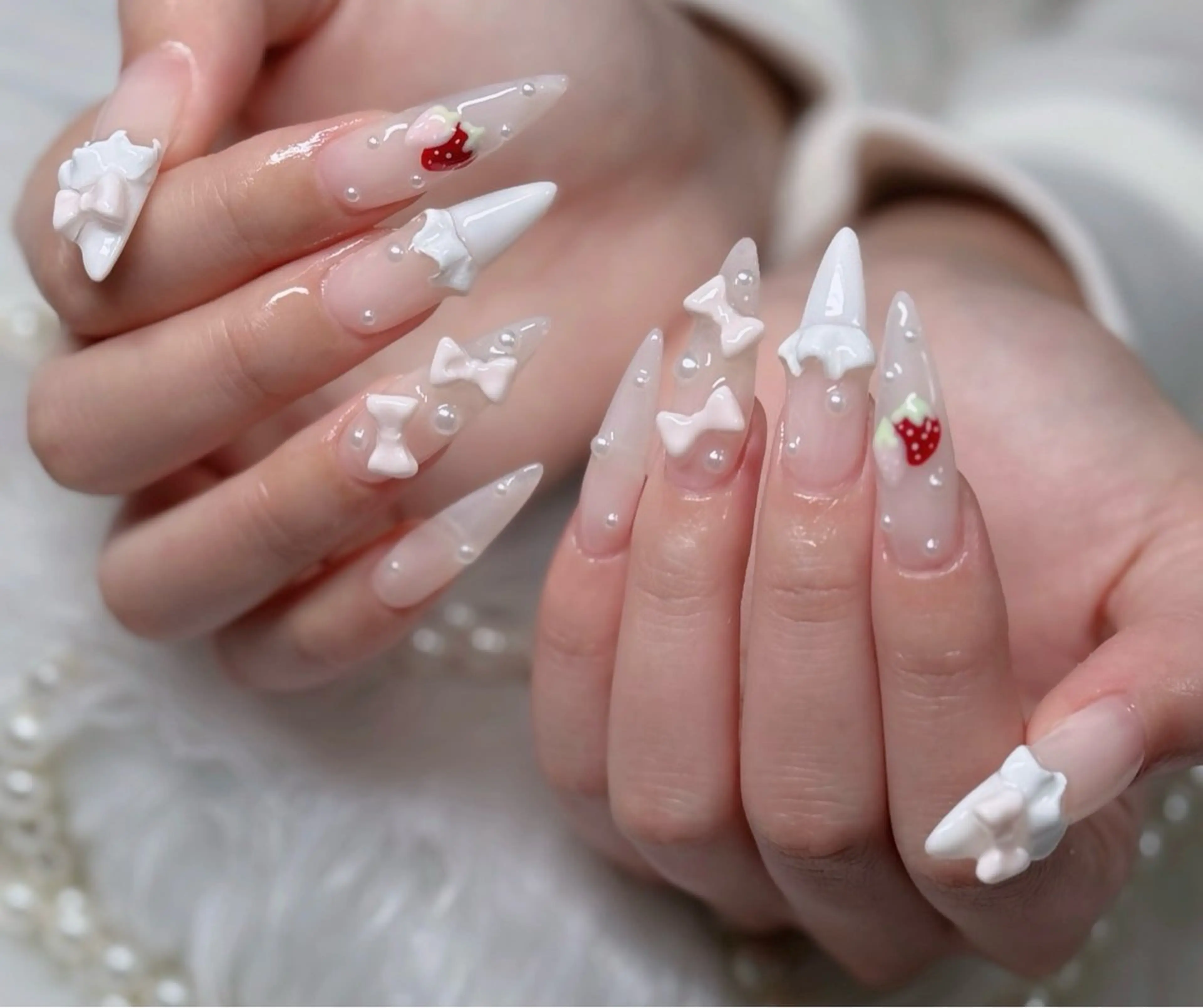 ネイル アートネイル ボルドー フレンチネイル ジェルネイル 氷ネイル・うるうるネイル ハンドネイル H.baby Nail Salonのネイルデザイン