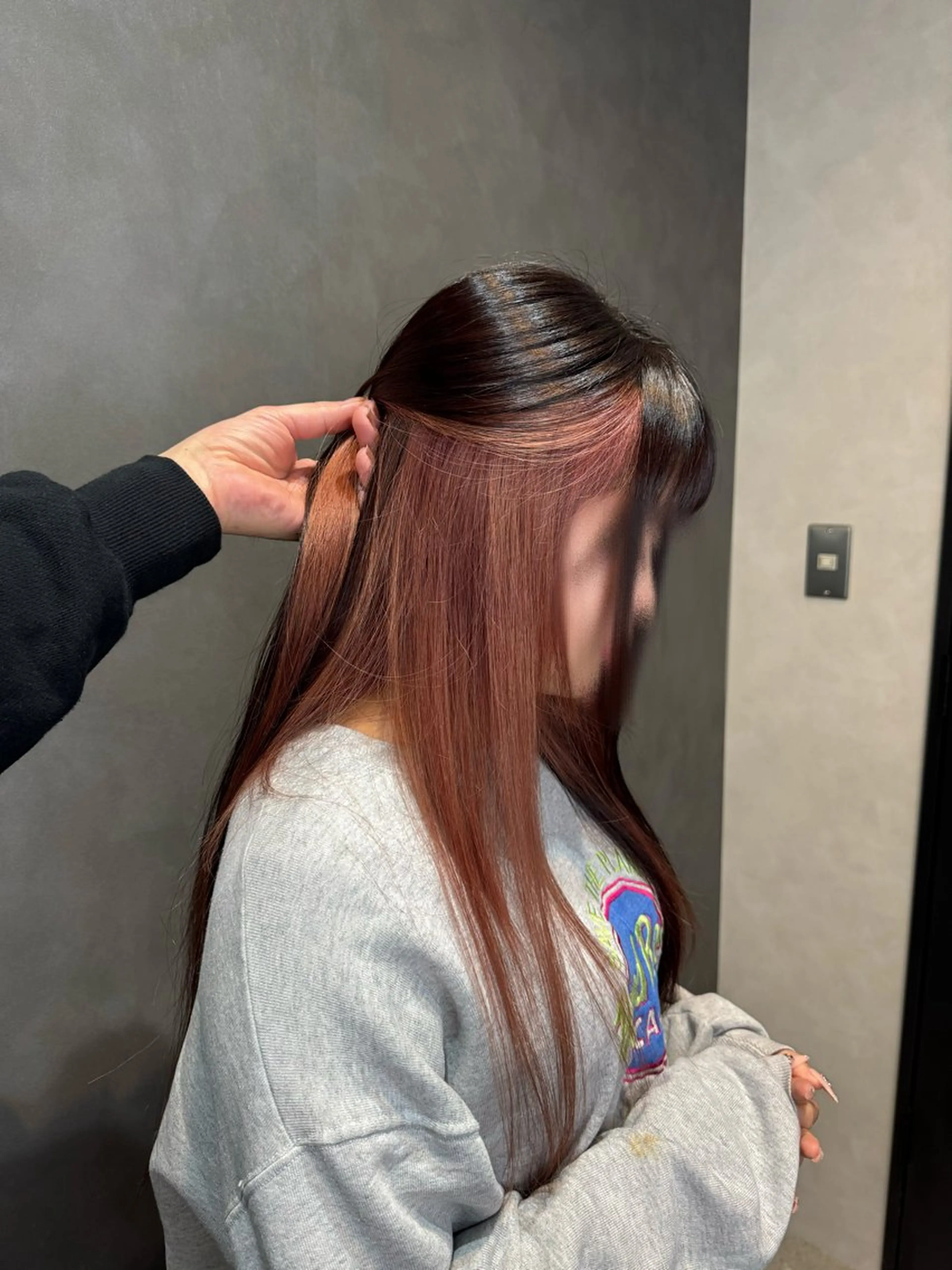 ロング カラー ベージュカラー インナーカラー ピンクカラー ピンクベージュ Sakura/ ショート/レイヤーのヘアスタイル