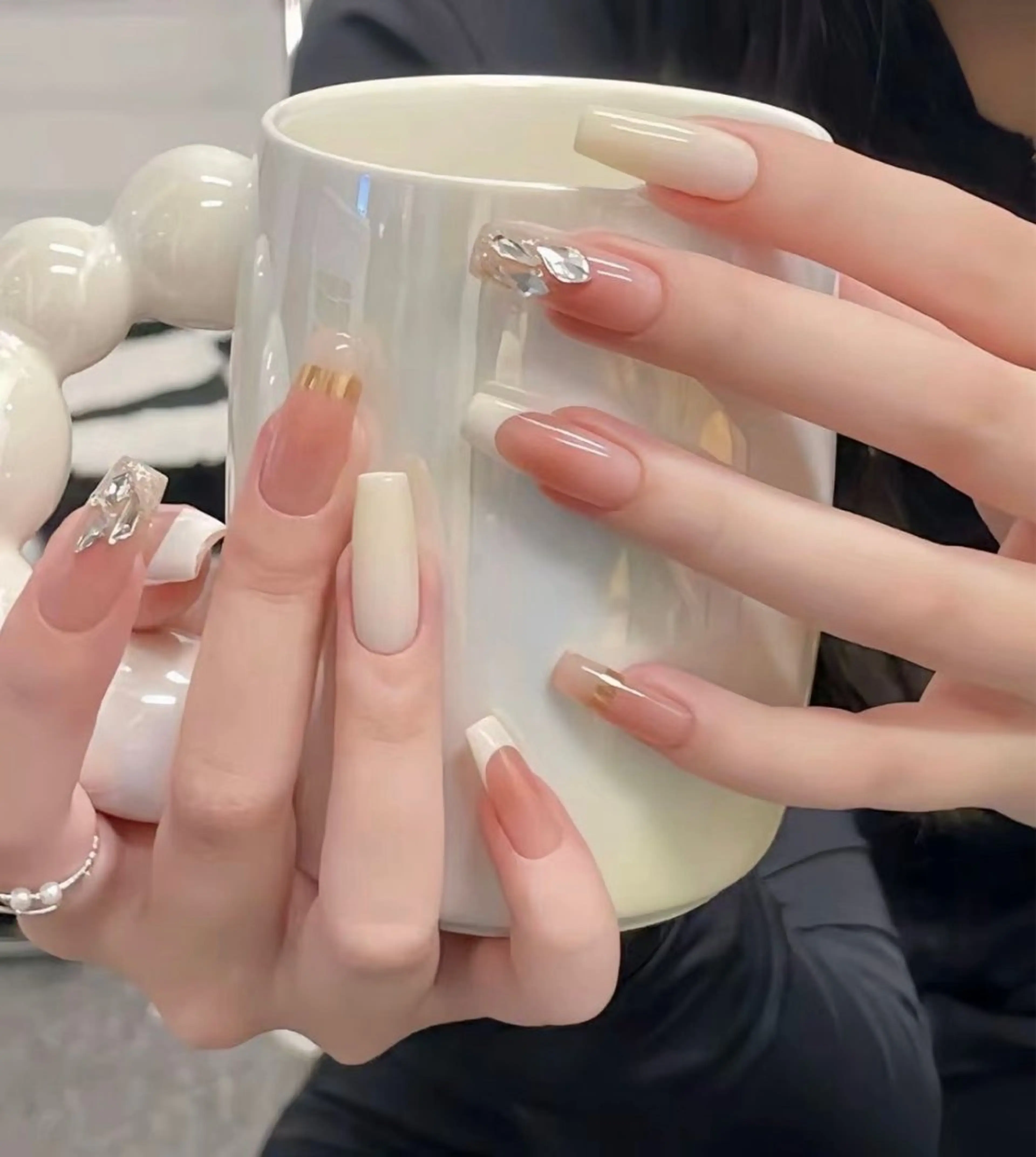 ネイル ハンドネイル ハンドケア Sachi Nail上野のネイルデザイン