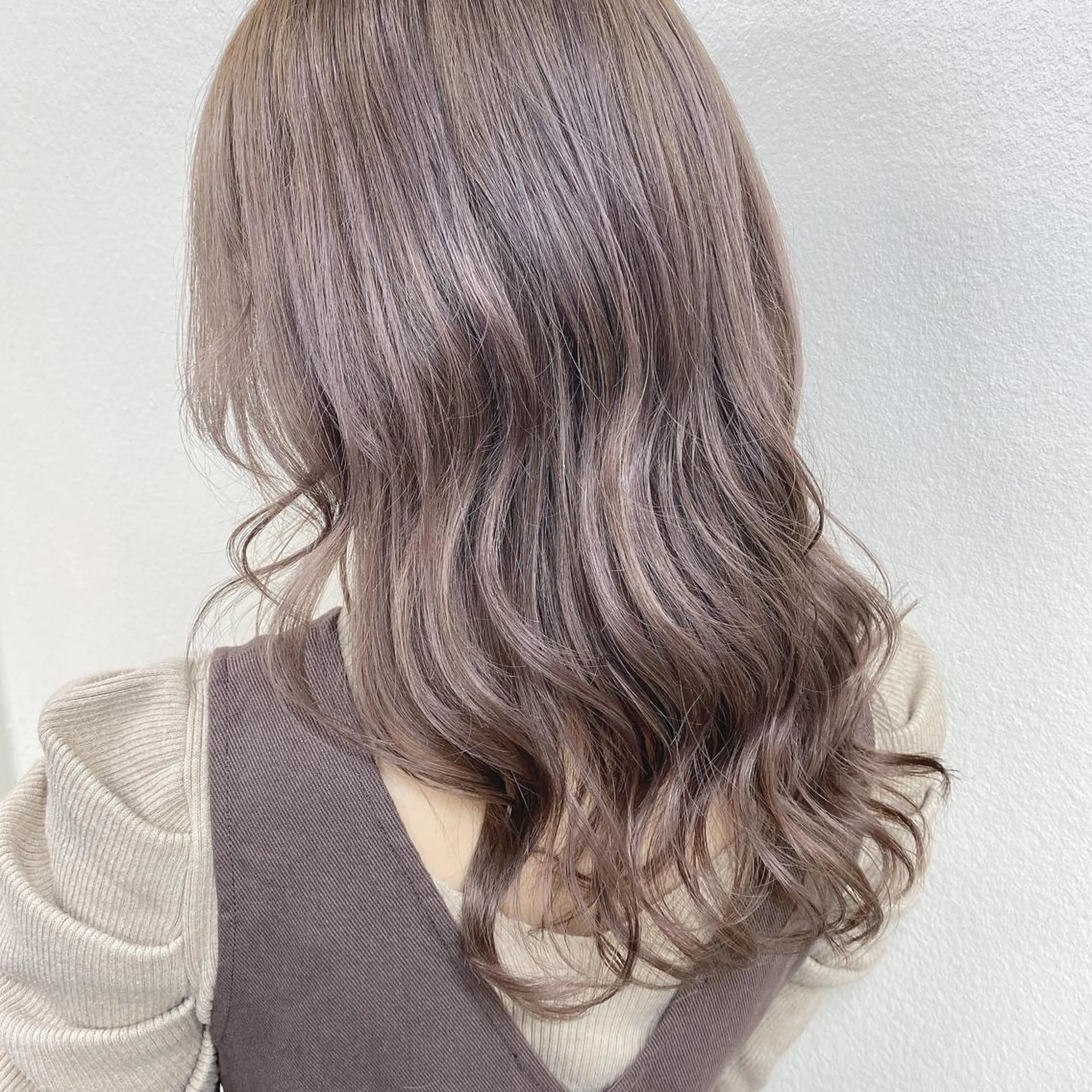 ミディアム カラー カット ヘアカラー トリートメント ヘッドスパ ヘアセット 🥞ベージュ系カラー 【すずきりほ】🥞のヘアスタイル