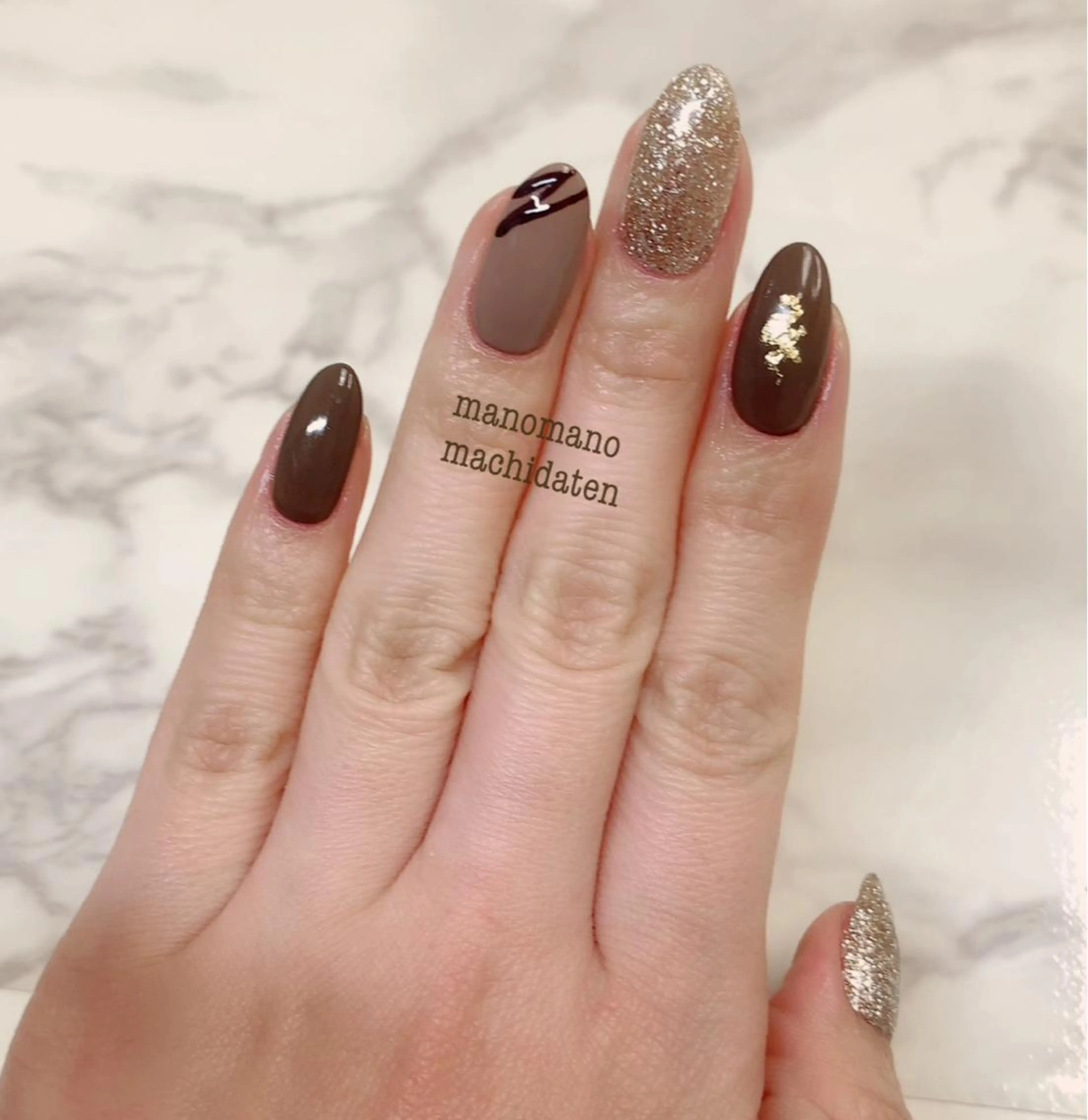 ネイル ハンドネイル ラウバイマノマノ なかざとのネイルデザイン