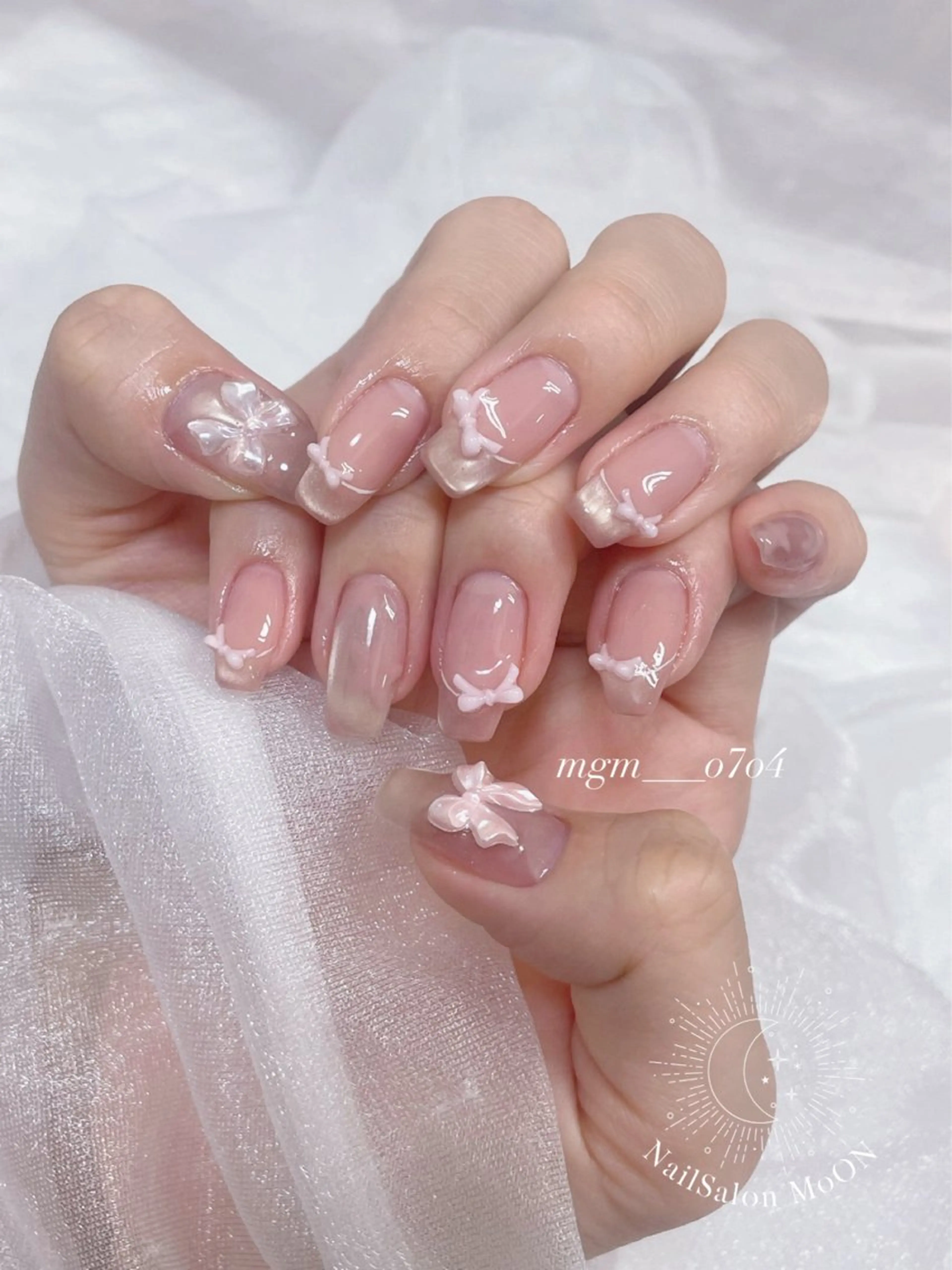 ハンドネイル ハンドケア MoON...❤︎ MeGuのネイルデザイン