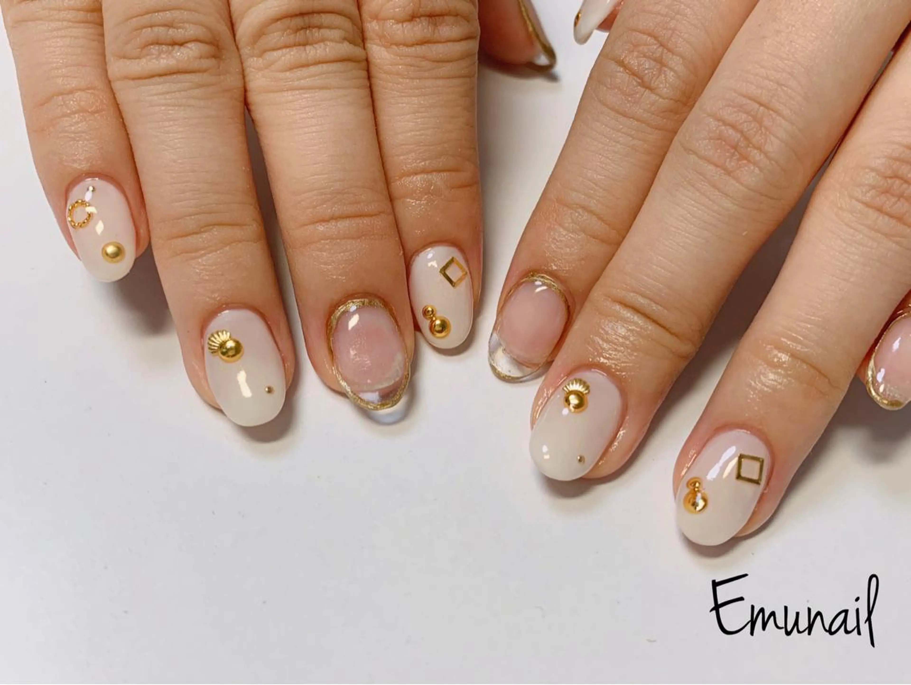 ネイル ハンドネイル Emu Nailのネイルデザイン