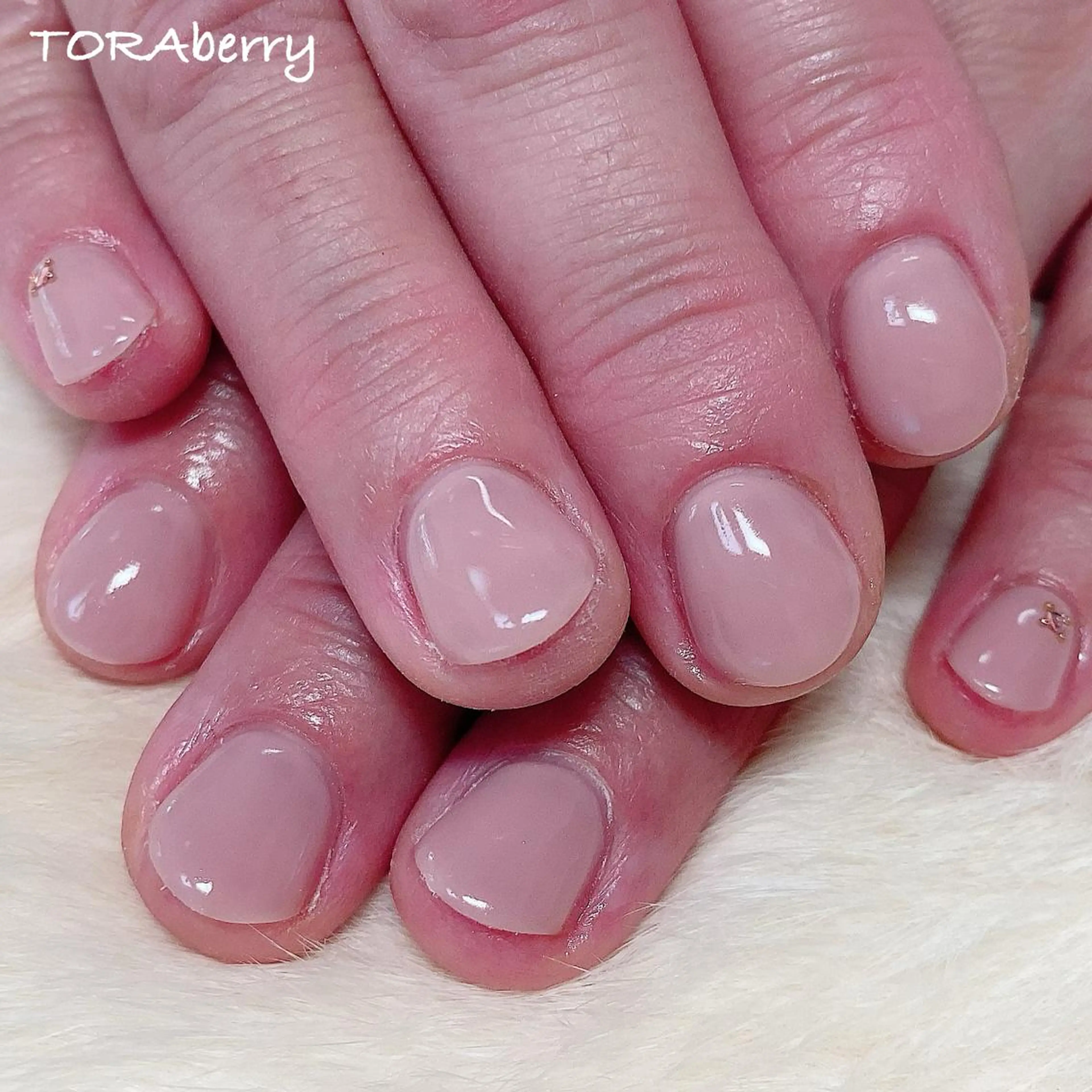 ネイル ワンカラーネイル ハンドネイル ネイリスト なつみのネイルデザイン