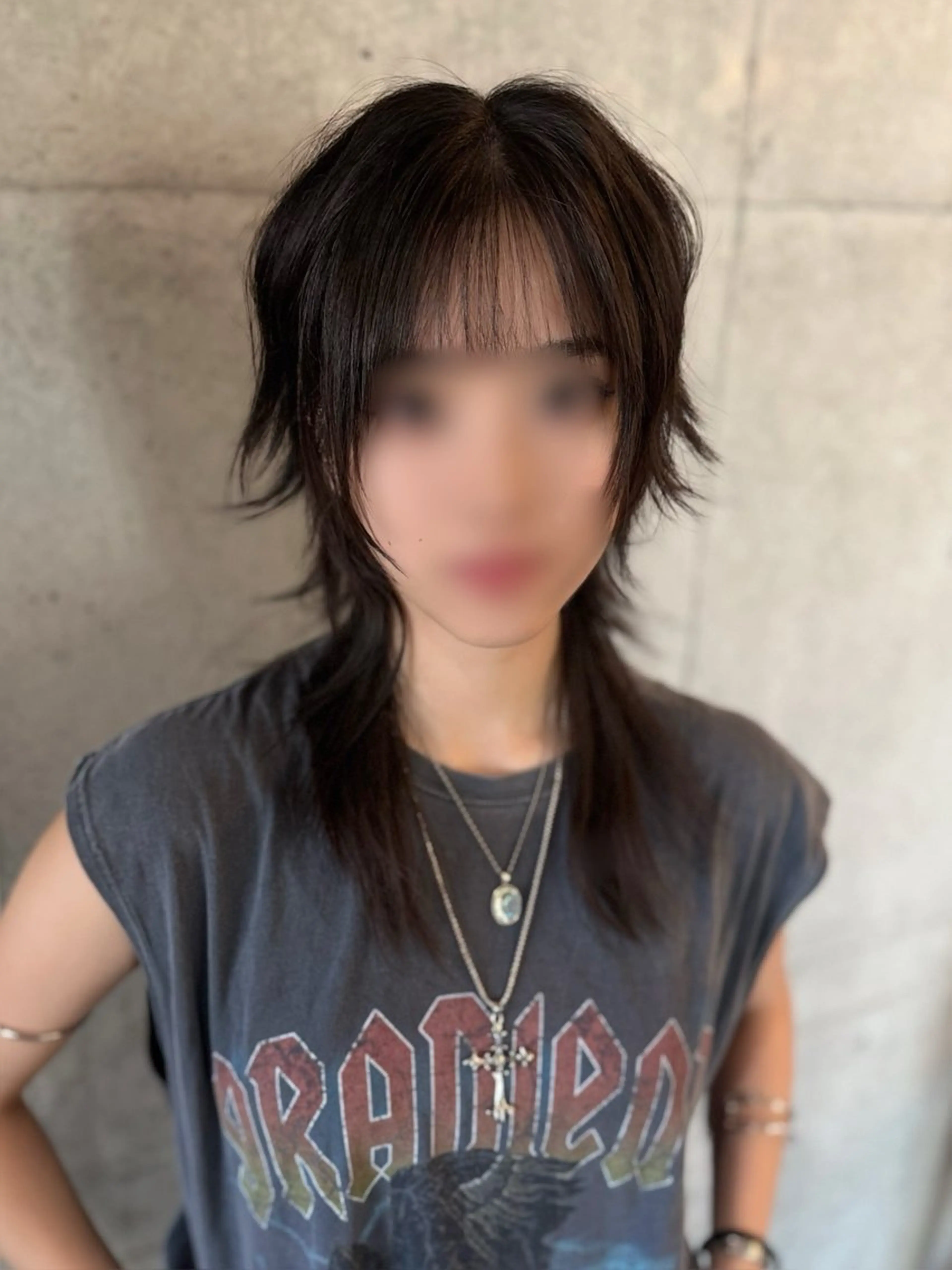 セミロング ハッシュカット ハイレイヤー レイヤーカット ウルフカット ウルフレイヤー カット 韓国リアルハッシュ レイヤーカットのヘアスタイル