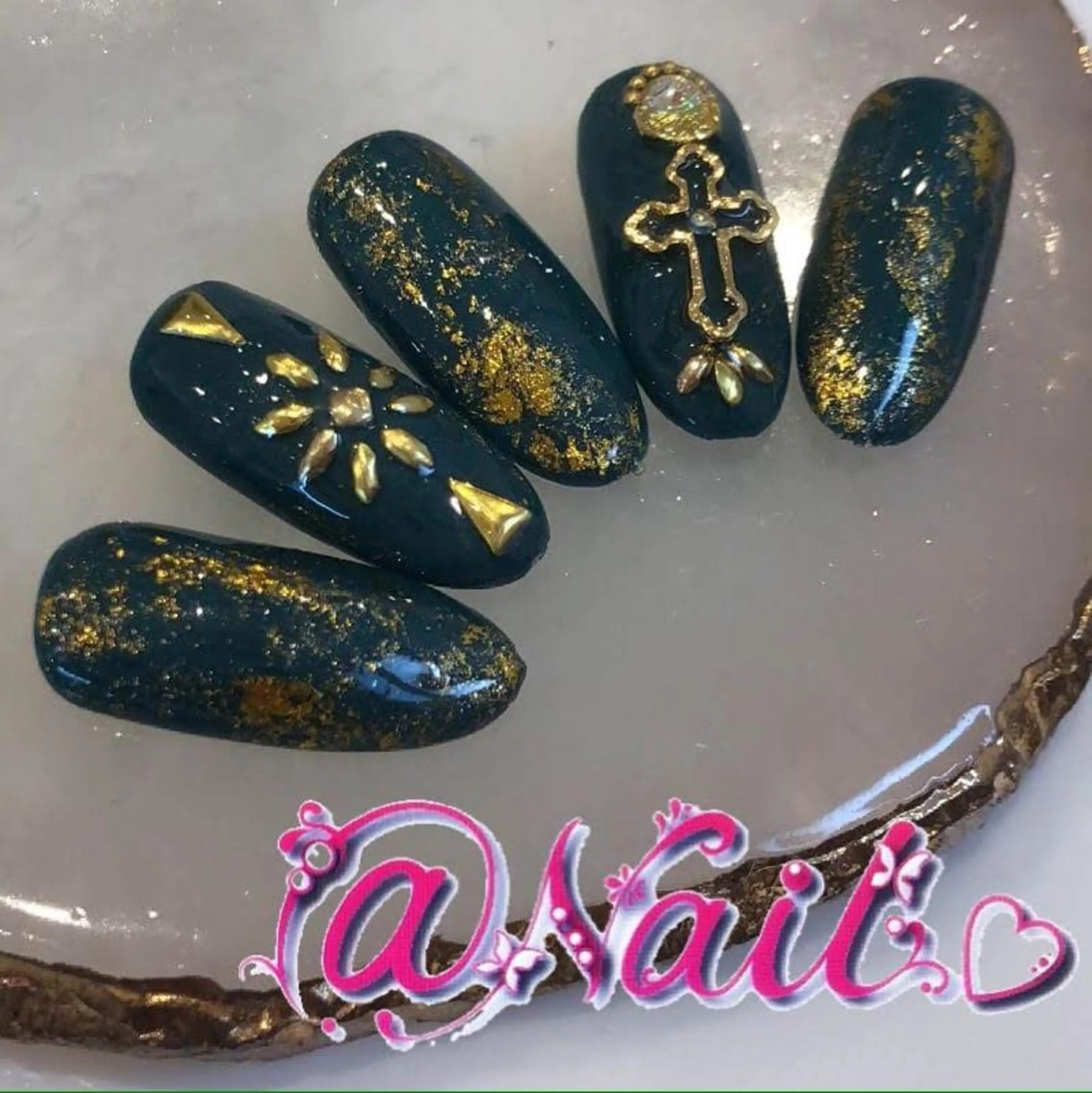 ネイル ネイルチップ 小尾 栞のネイルデザイン