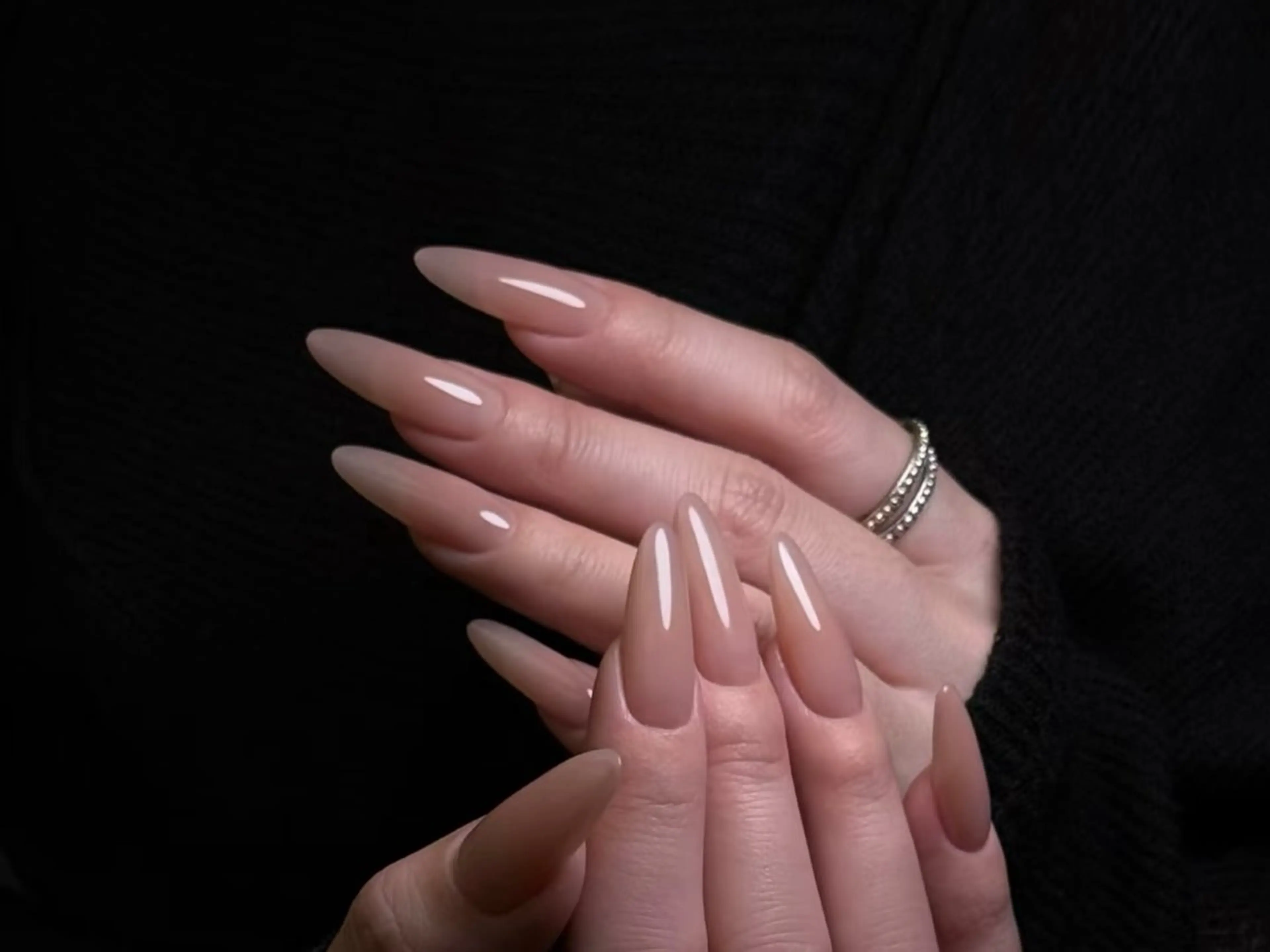 ミディアム ハンドネイル Atelier nail salonのネイルデザイン