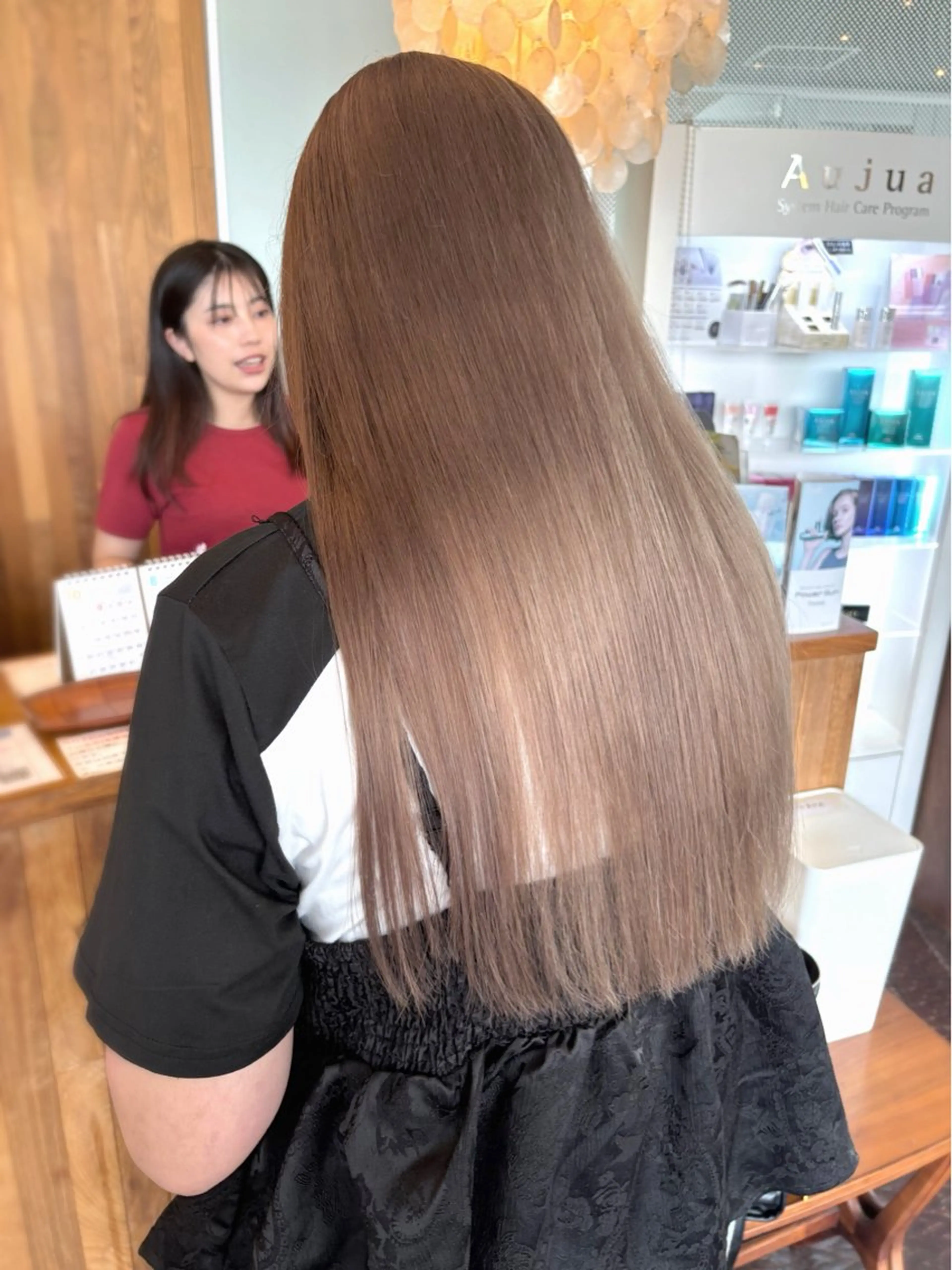 ロング カット ヘアカラー TAKAHASHI REIKAのヘアスタイル