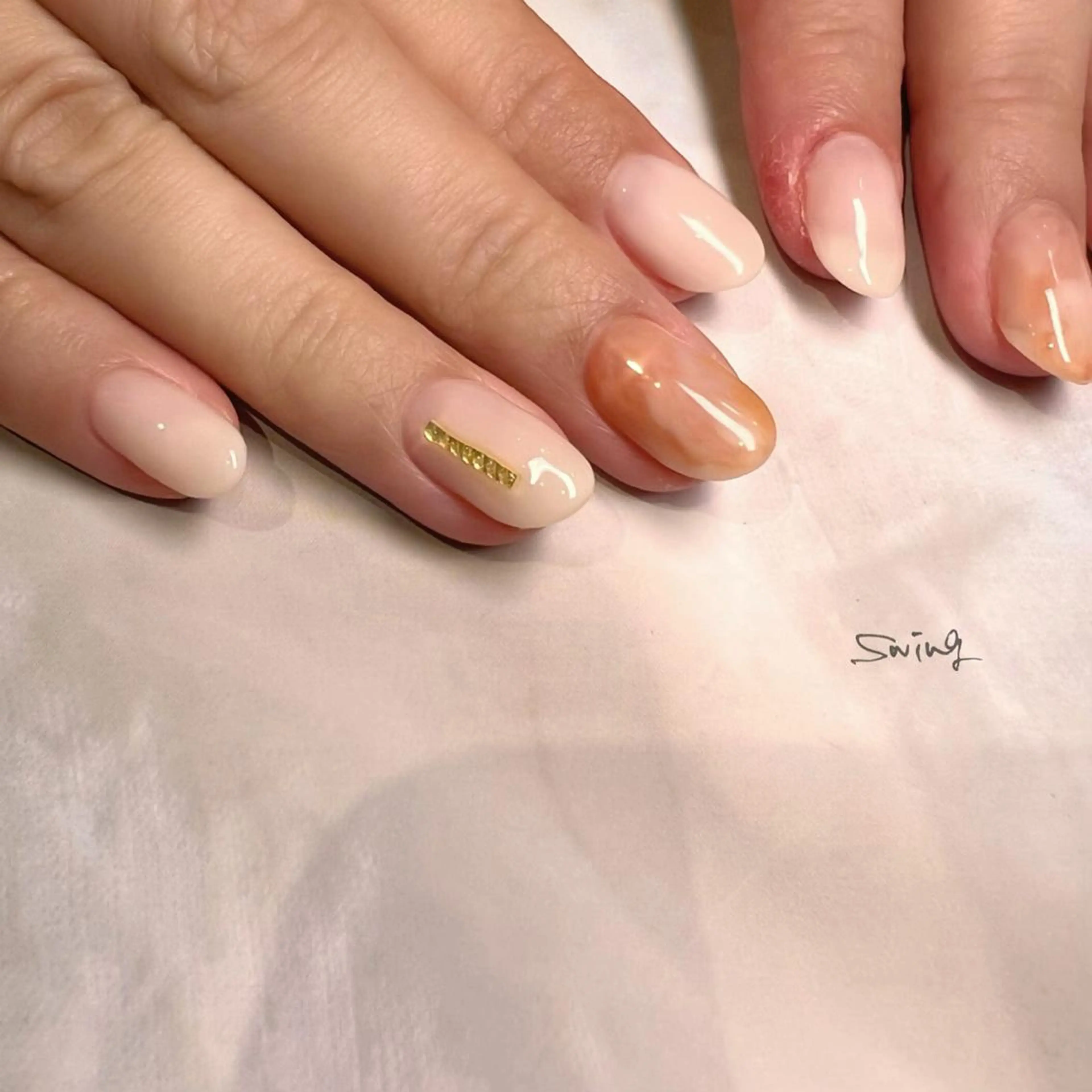 ネイル オフィスネイル ハンドネイル SWING Nail Salon所属・Yoshida Takakoのネイルデザイン