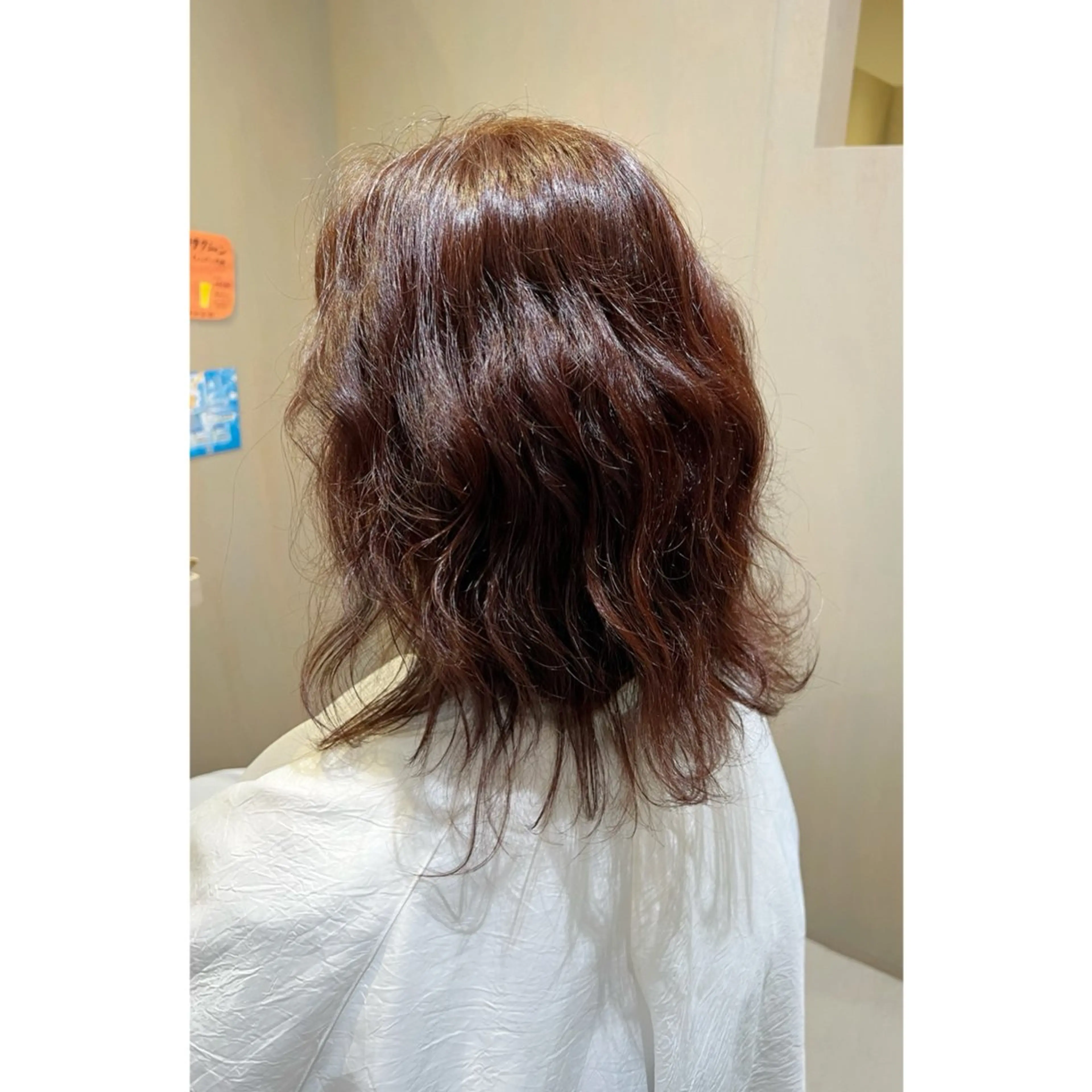 セミロング カラー ベージュカラー ピンクカラー ピンクベージュ 坂野 美葵のヘアスタイル