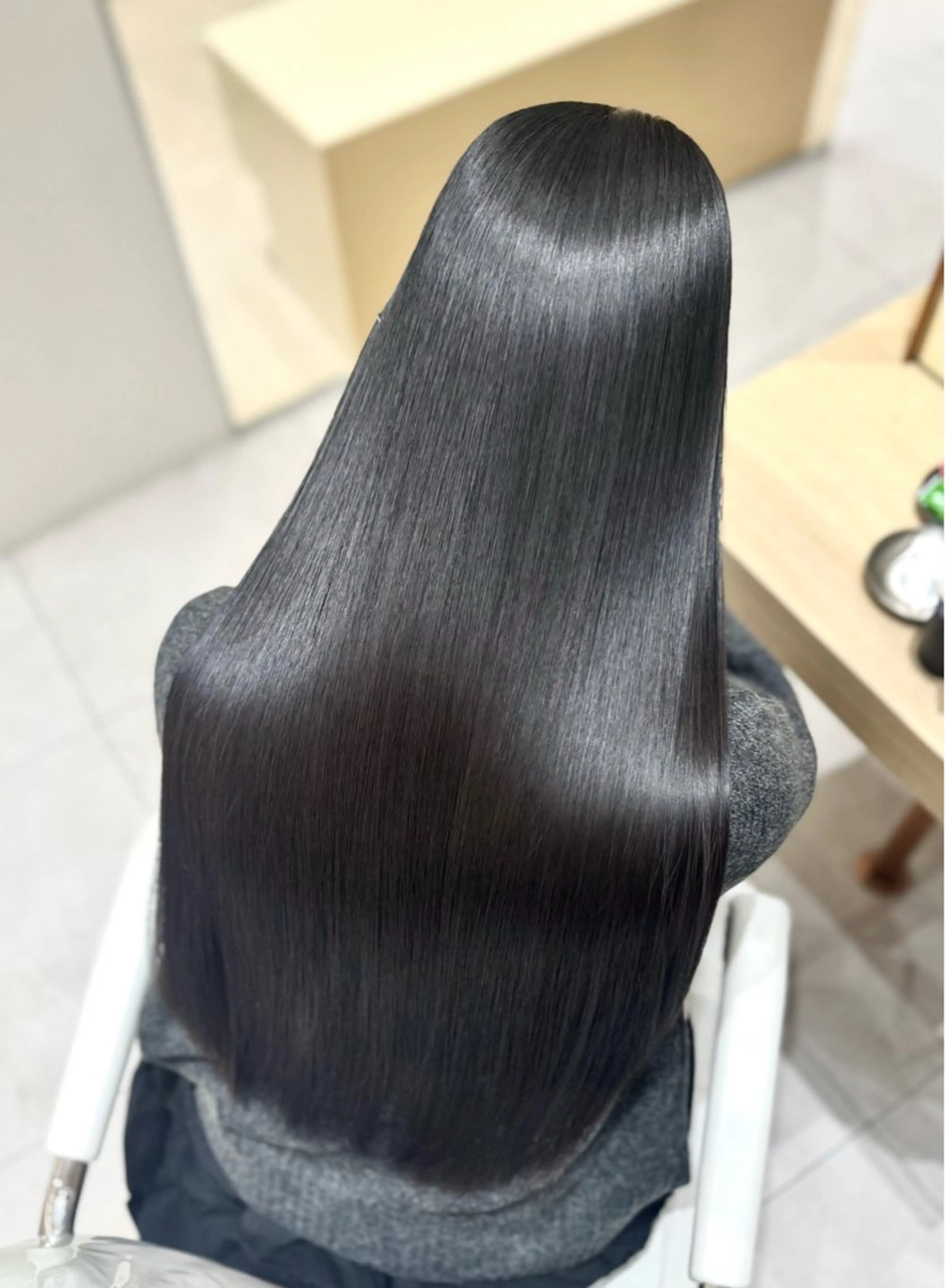 ロング カット 縮毛矯正 トリートメント 京都河原町 髪質改善🌛‧˚花綸のヘアスタイル