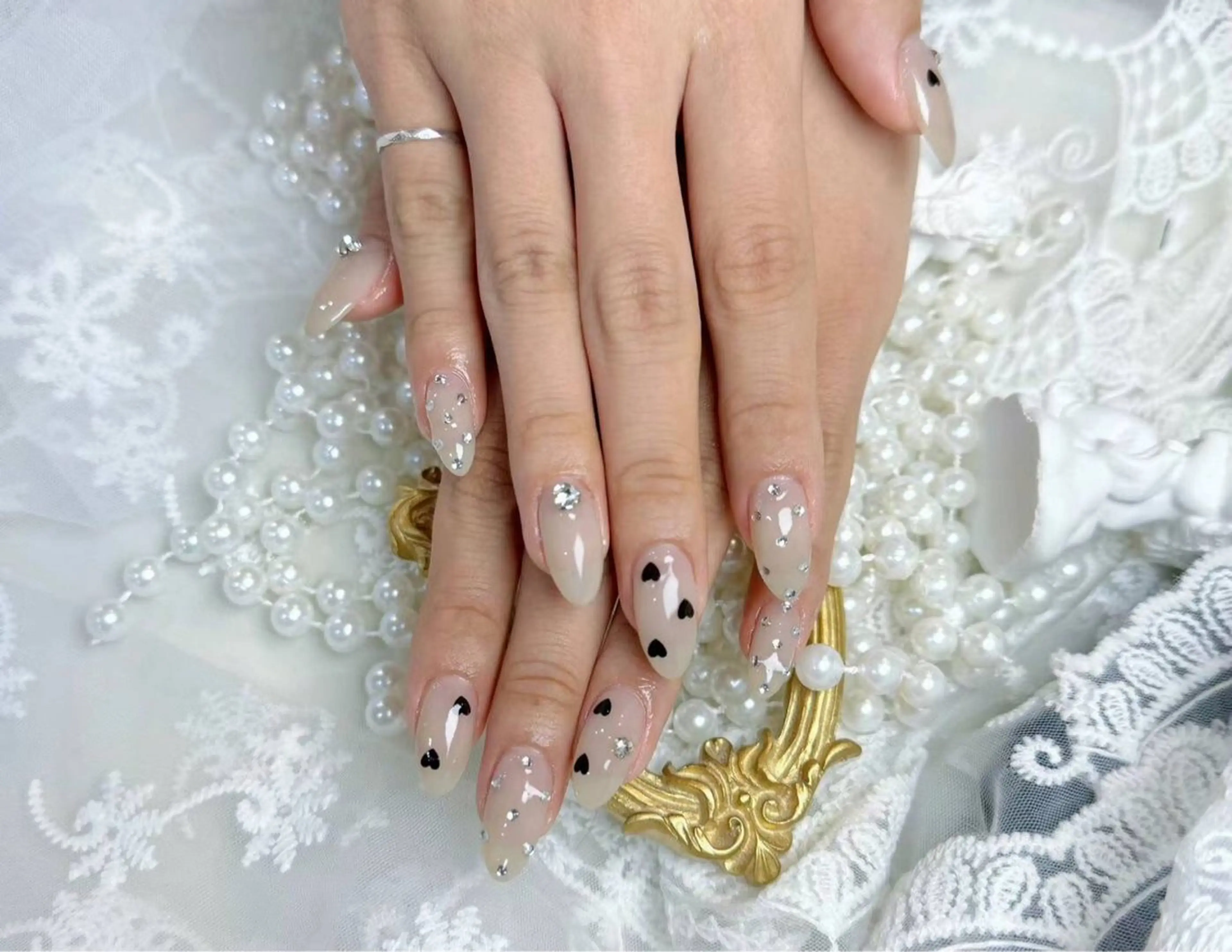 ネイル アートネイル フラワーネイル フットネイル ジェルネイル ハート babarla Nailのネイルデザイン
