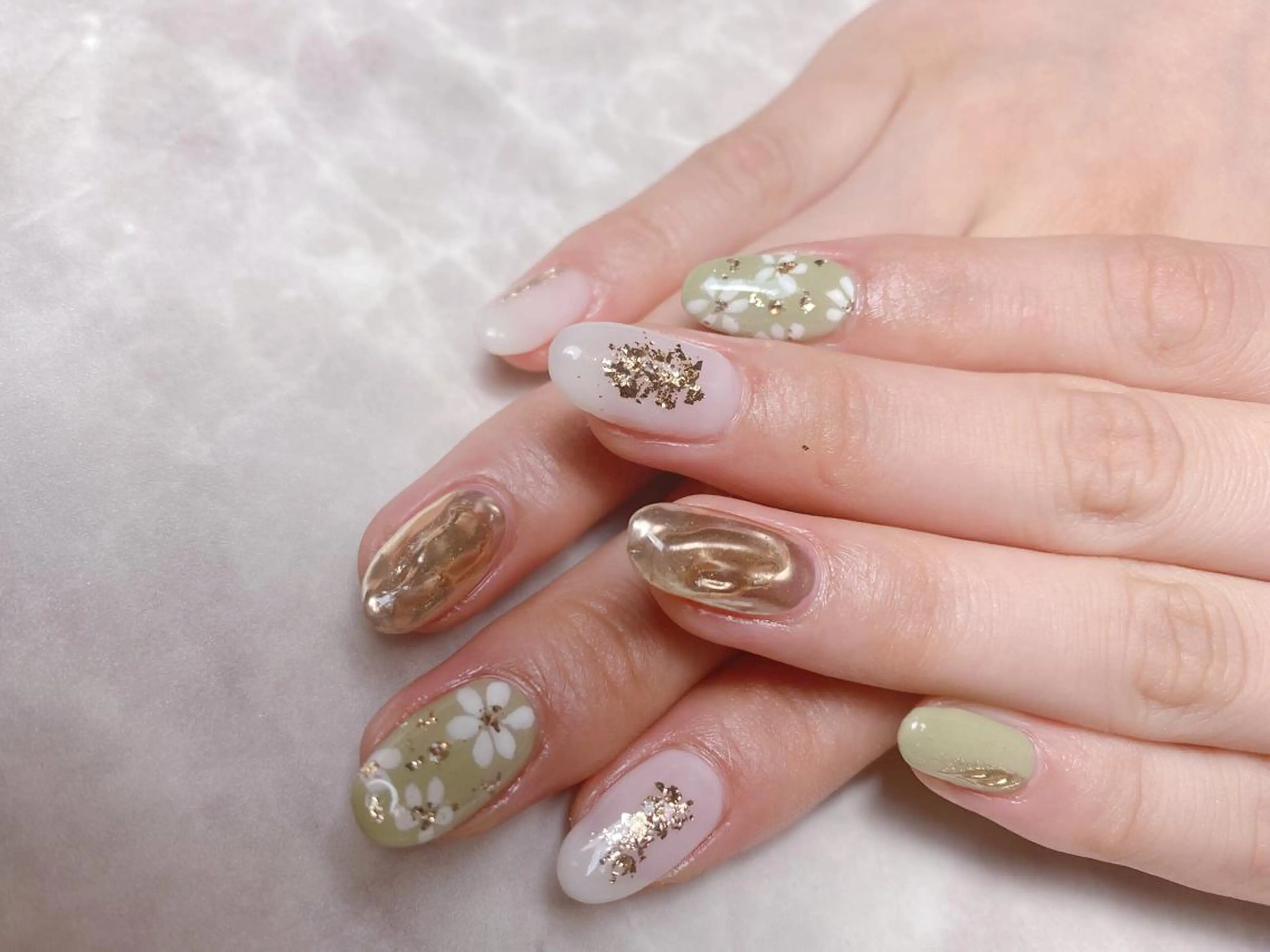 ネイル ハンドネイル ハンドケア 🌿Charme🌿 MAIのネイルデザイン