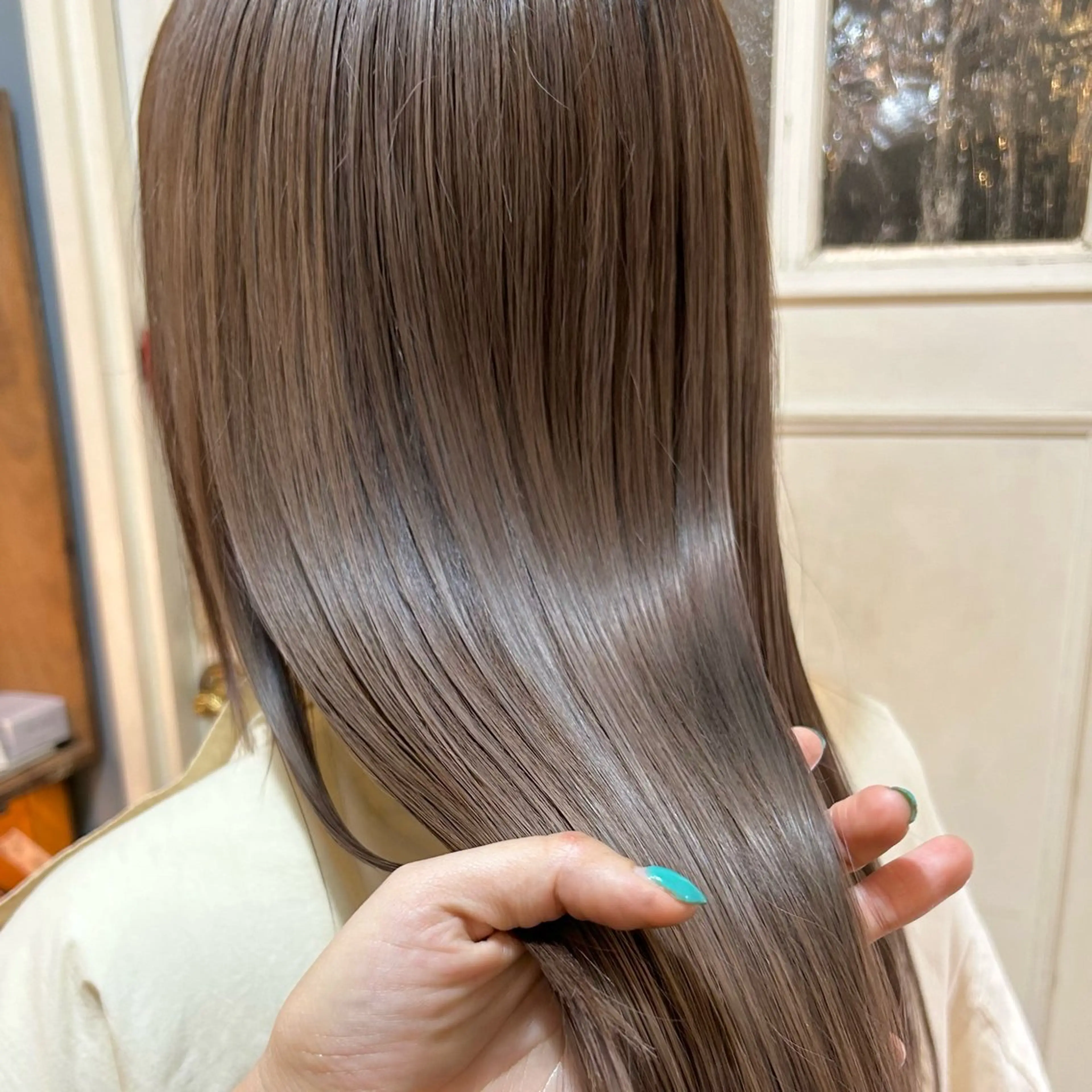 セミロング 髪質改善 トリートメント カット トリートメント ヘッドスパ BRITS 渡辺 菜々子のヘアスタイル