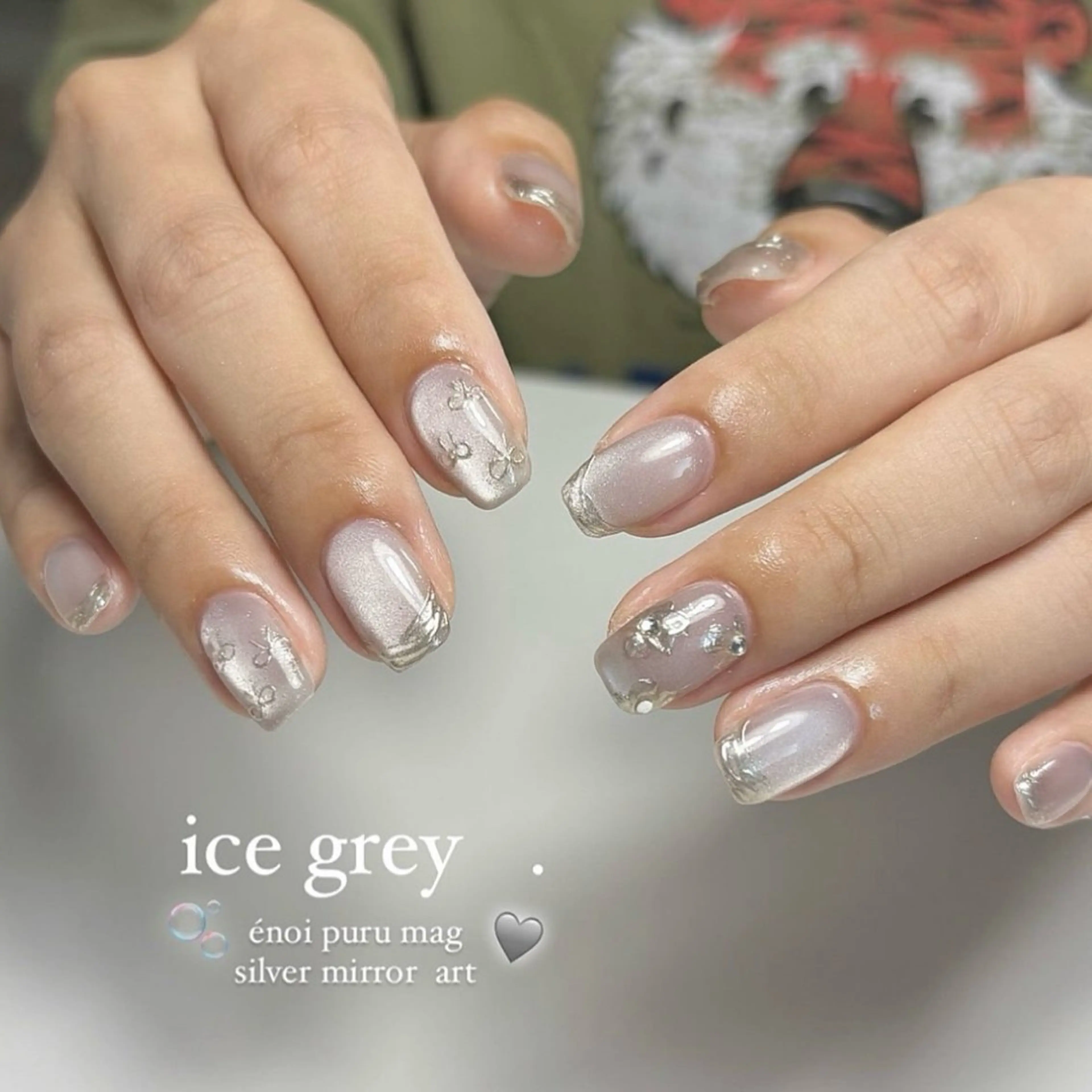 ネイル アートネイル 韓国ネイル ミラーネイル 持ち込み リボン ハンドネイル Larme ［ﾗﾙﾑ］のネイルデザイン