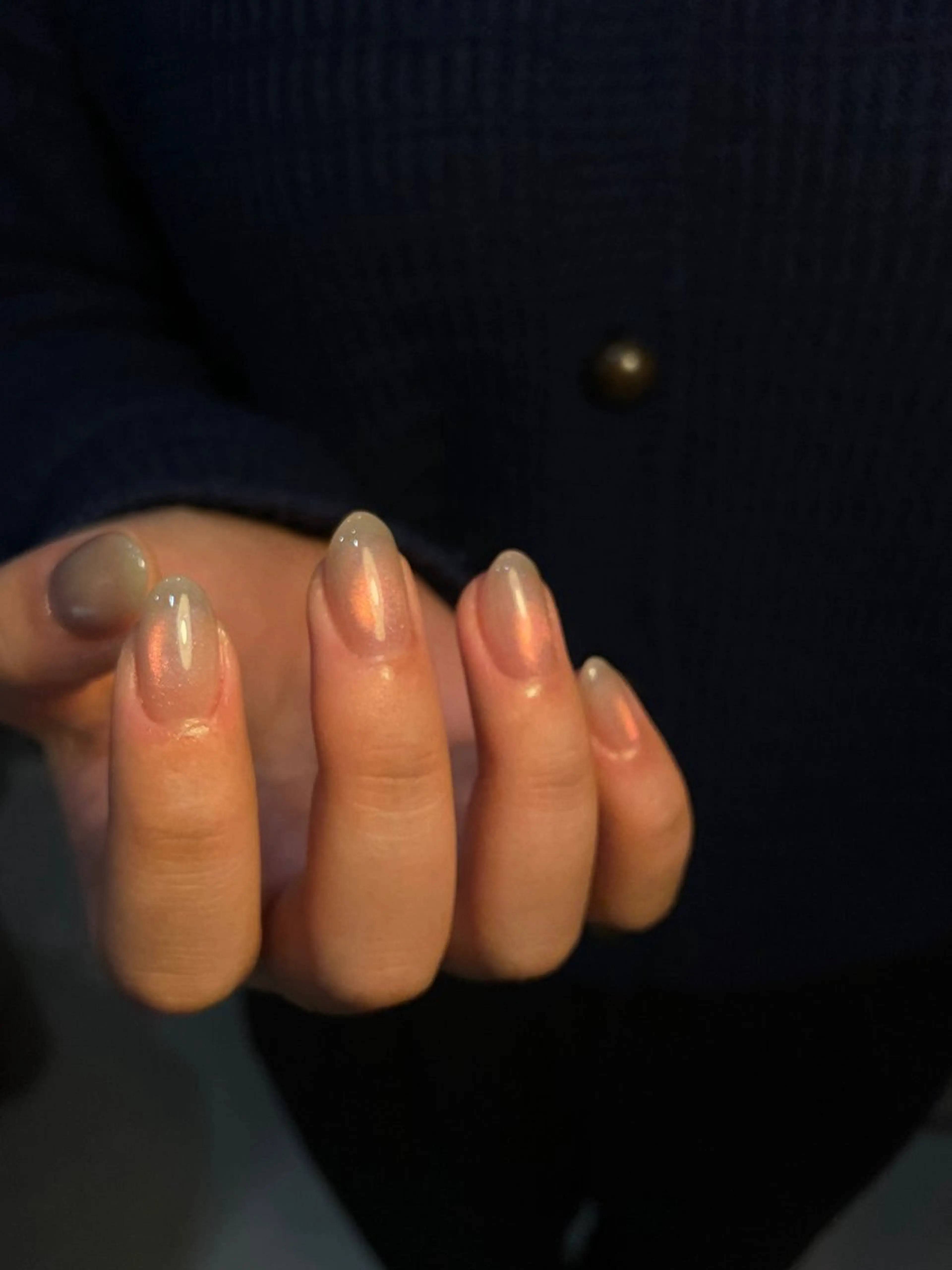 【平日限定特別価格】オフあり🎗️ワンカラー/ラメグラネイルの写真