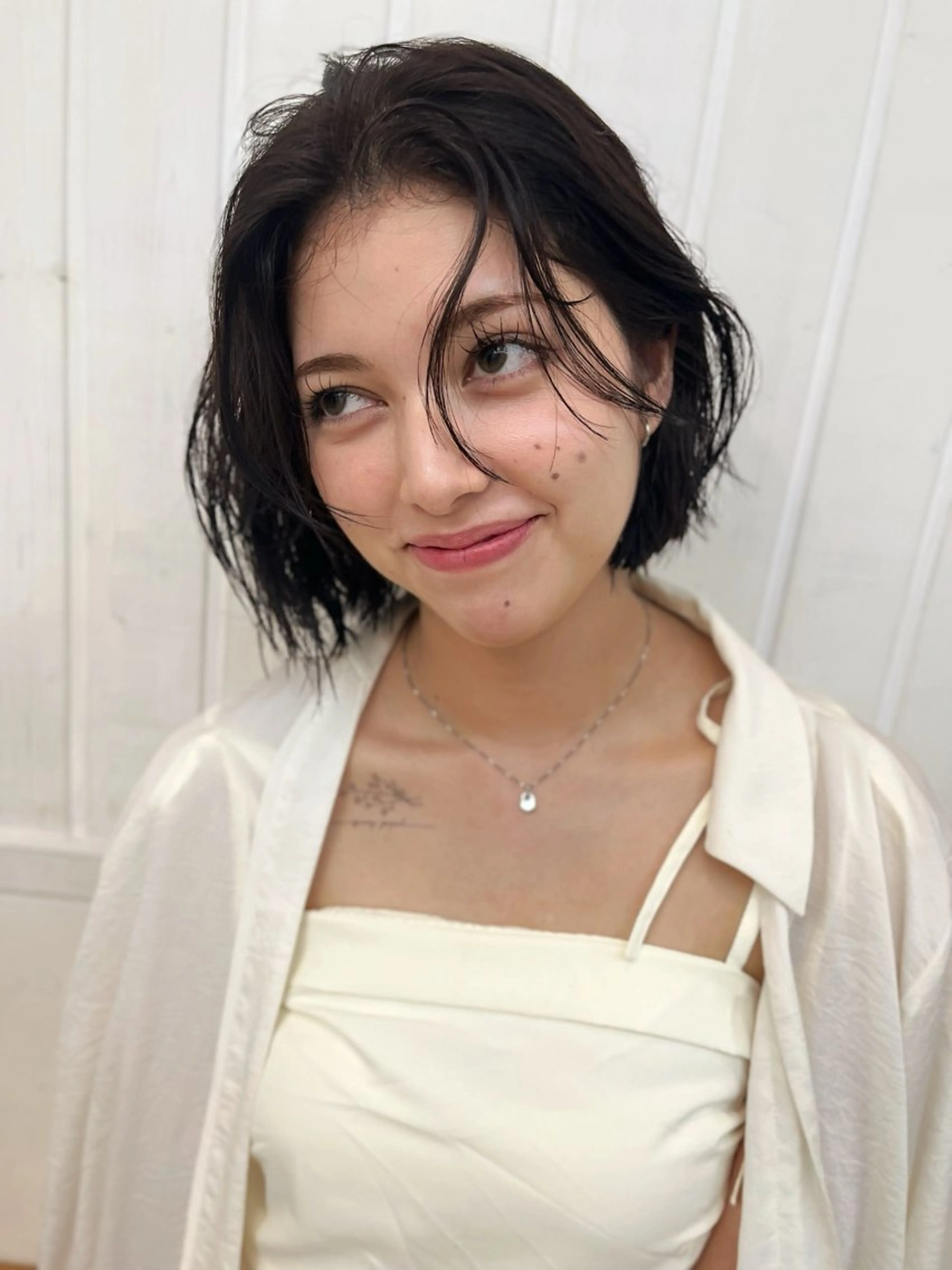 ショート カラー パーマ ヘアアレンジ くせ毛 似合わせカット 縮毛矯正 カット トリートメント ヘッドスパ ヘアセット 二ヶ月綺麗が続くレ イヤー/星野六三四のヘアスタイル