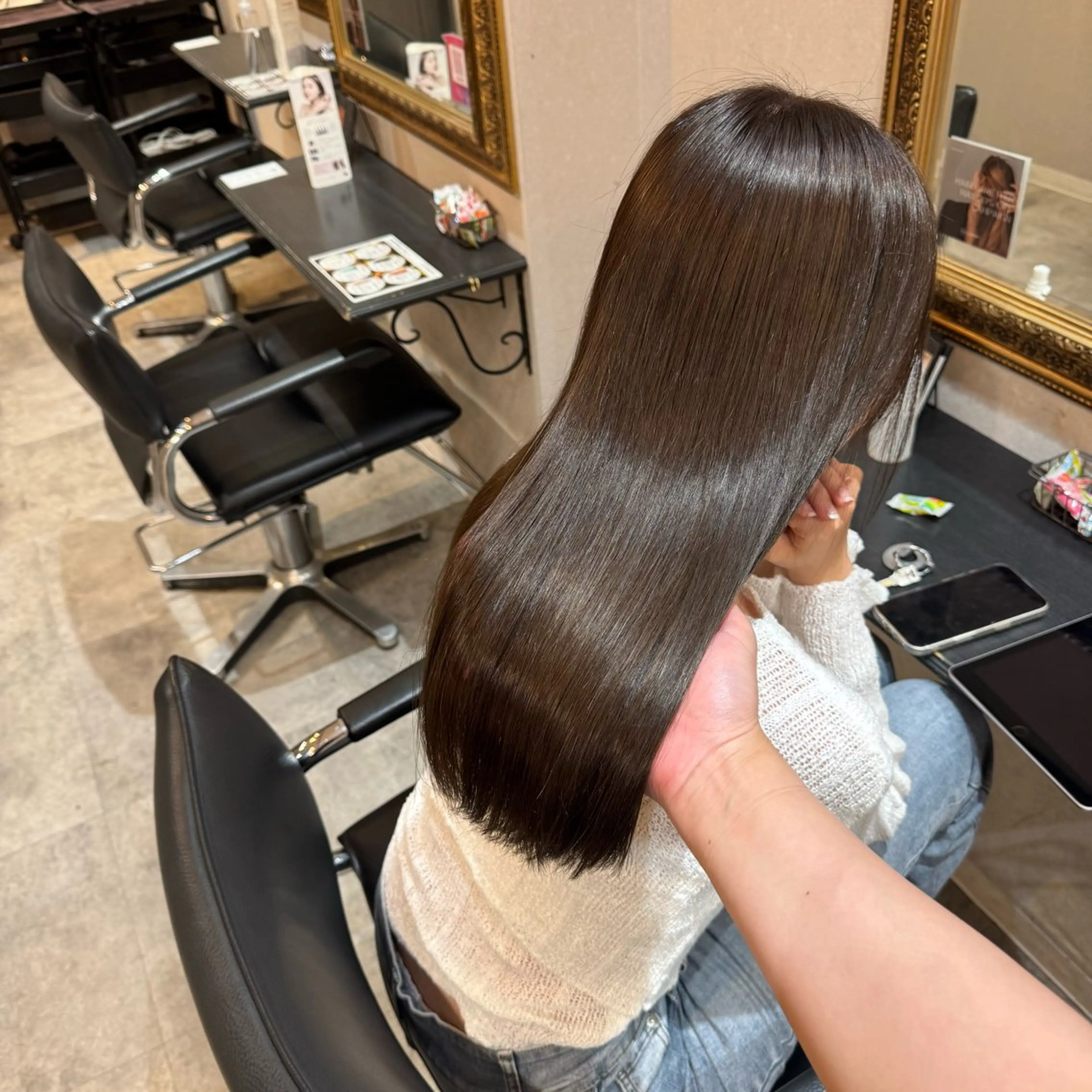 ロング カラー カット トリートメント 🫧透明感カラー 🫧 ジルバ清水南海のヘアスタイル