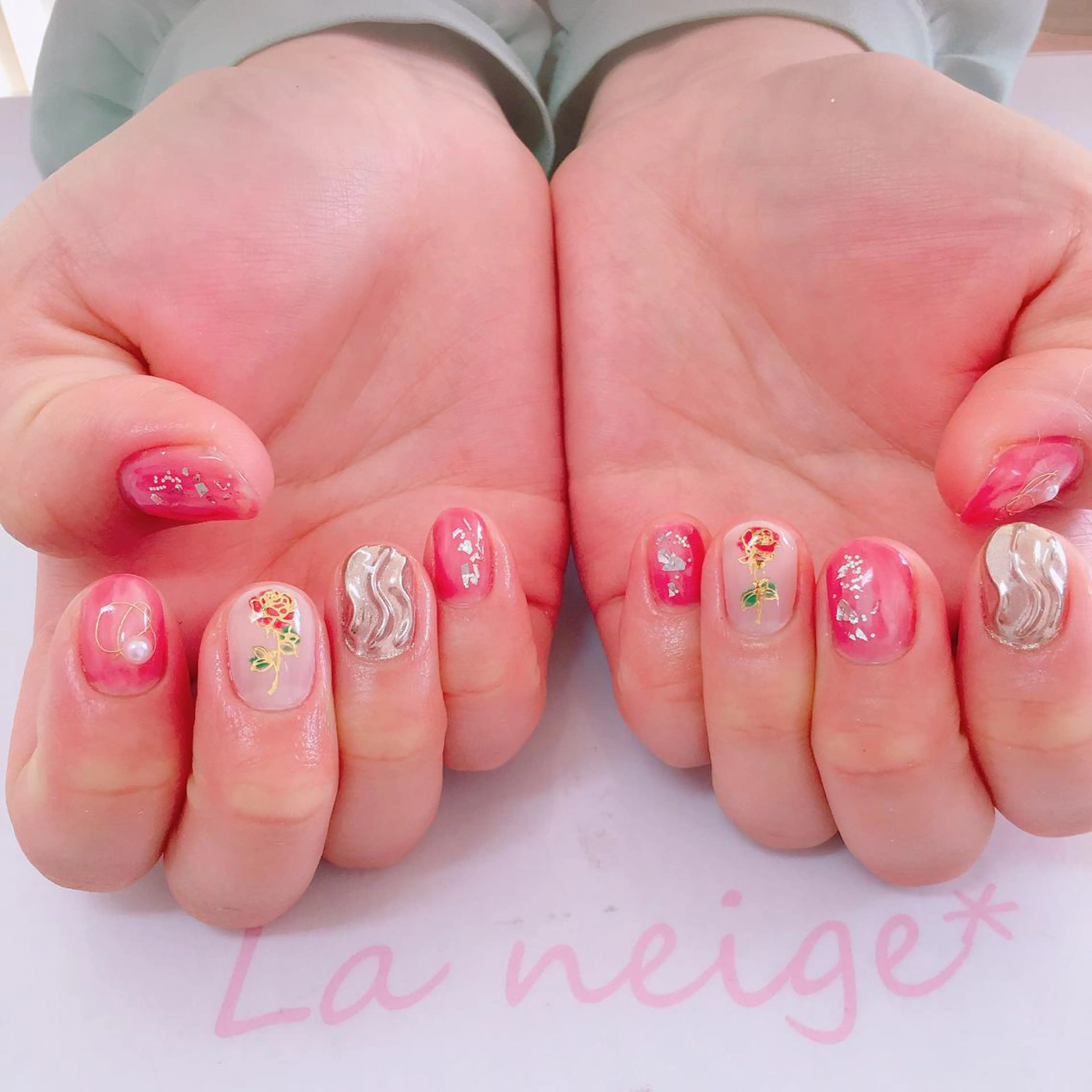 ネイル La neige* yuki 🐩🌙のネイルデザイン