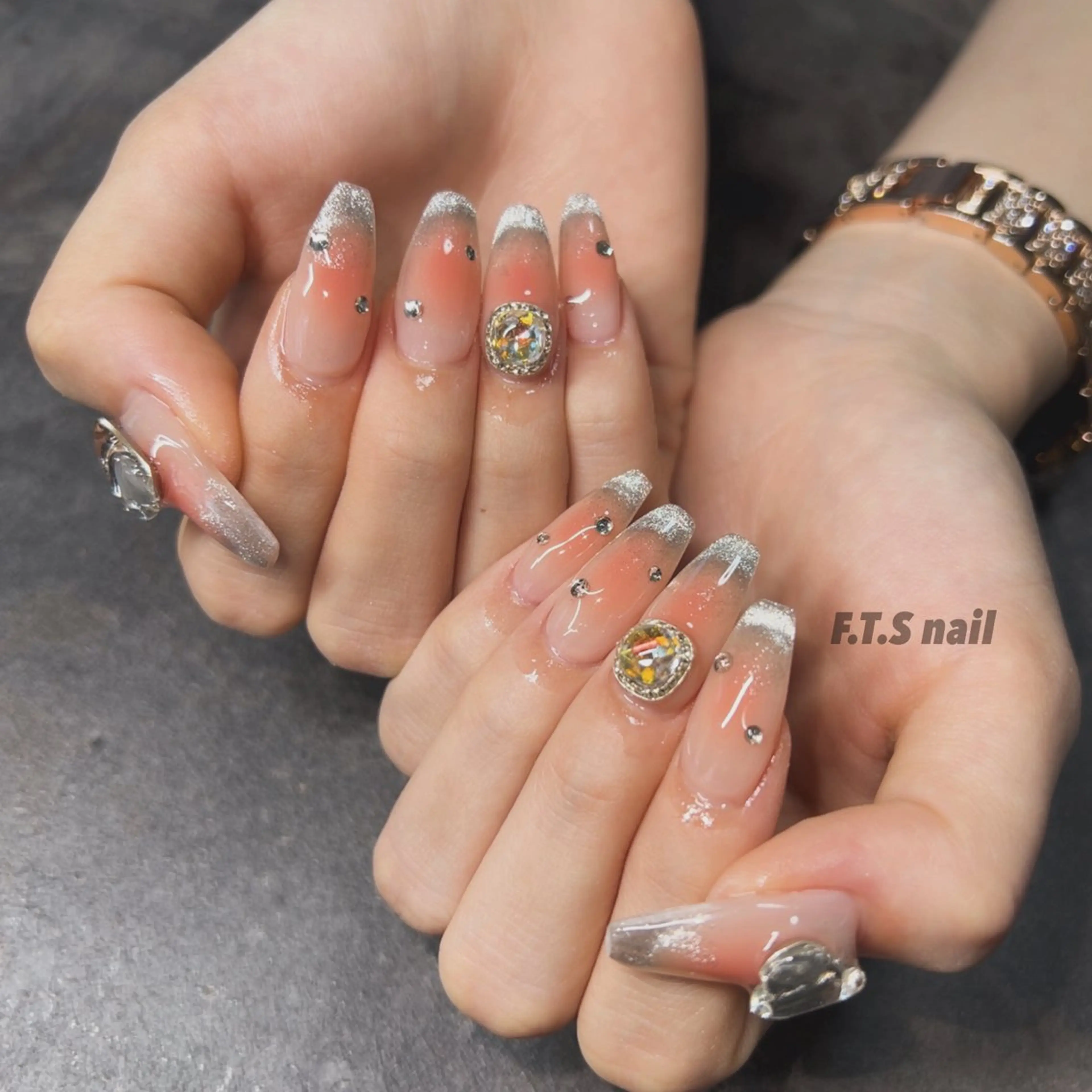 ネイル F.T.S nailのネイルデザイン