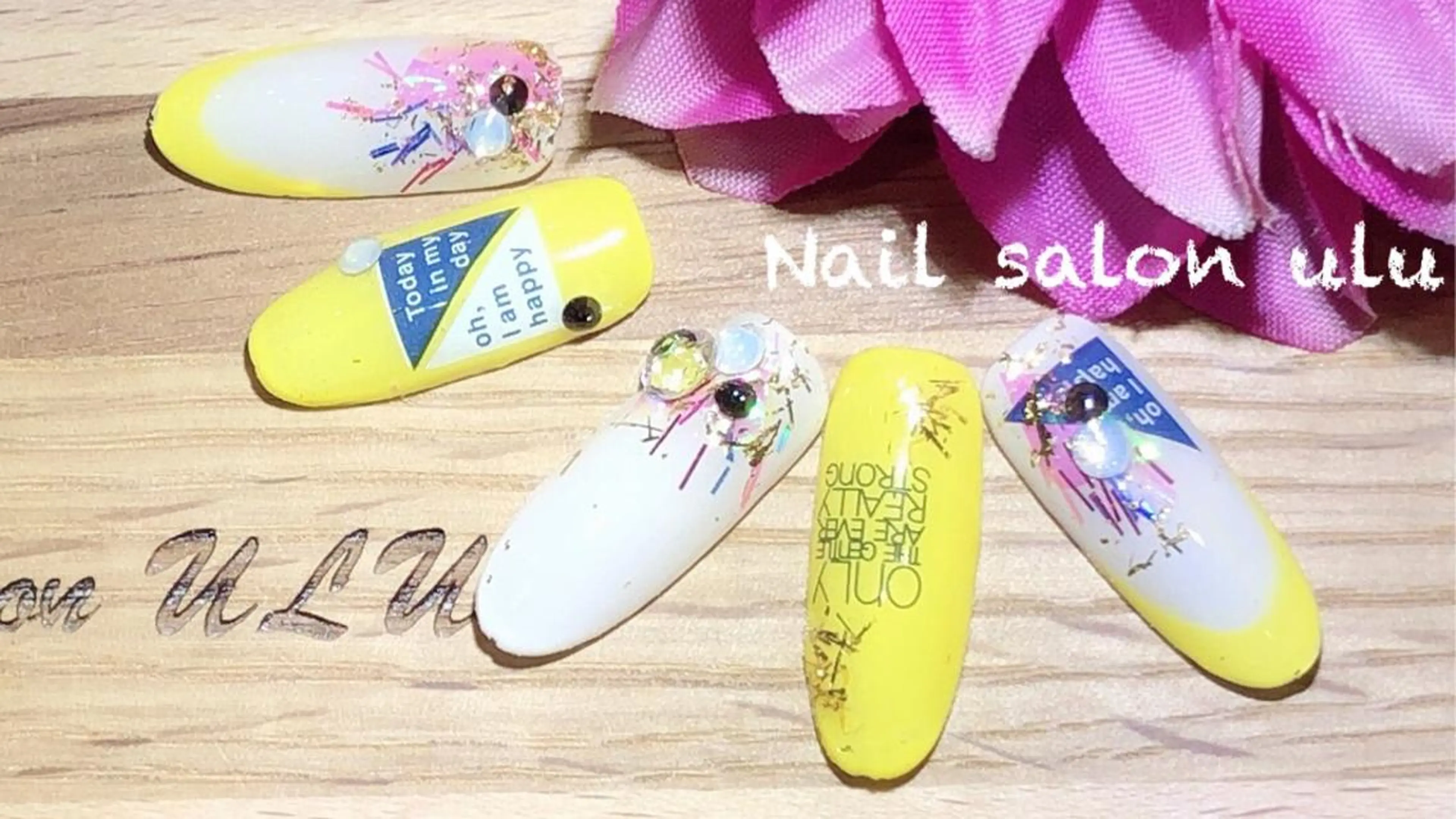 ネイル アートネイル nail salon uluのネイルデザイン