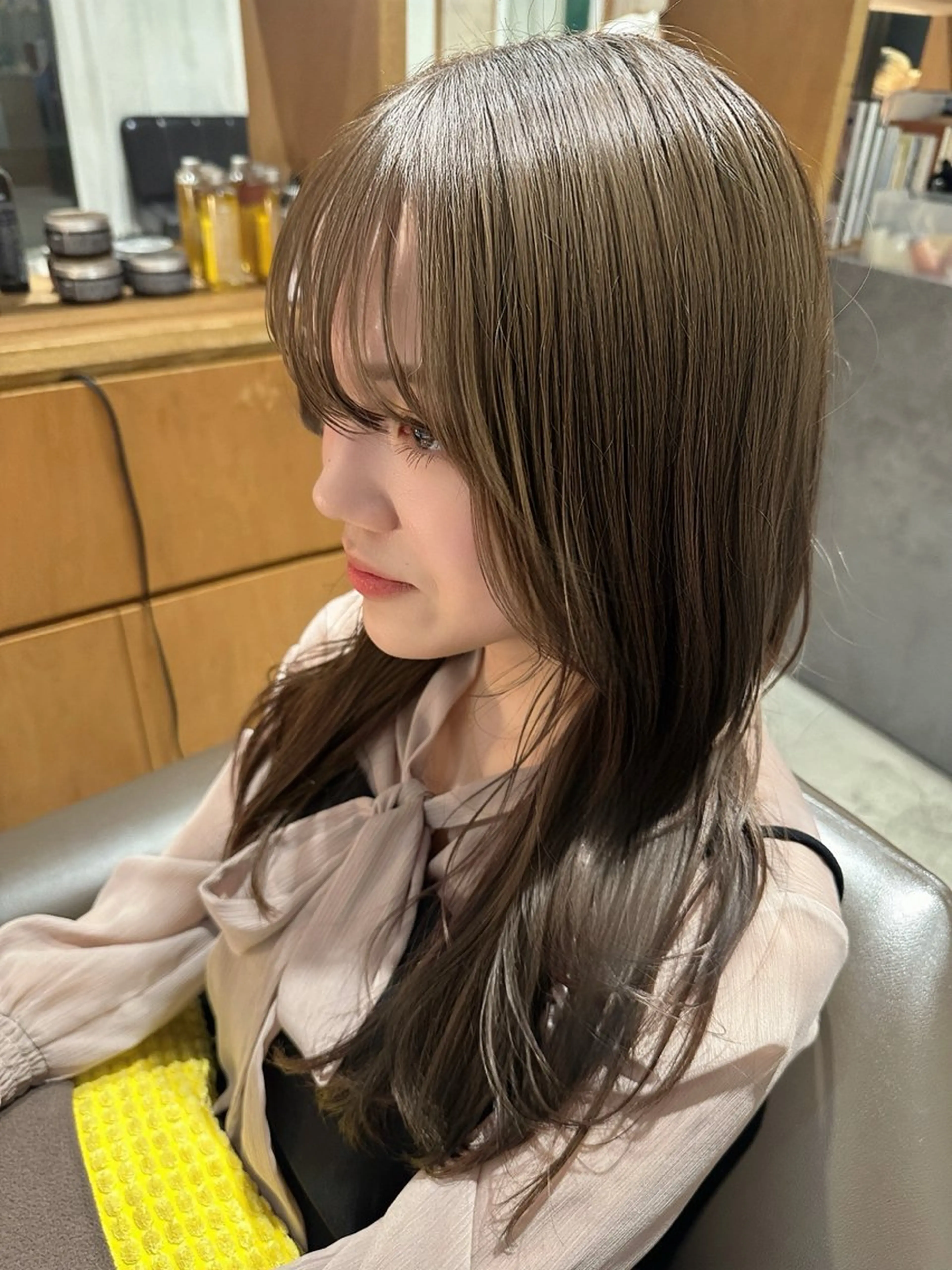 ロング カラー 透明感カラー I ME MINE所属・井手口 佑弥のヘアスタイル