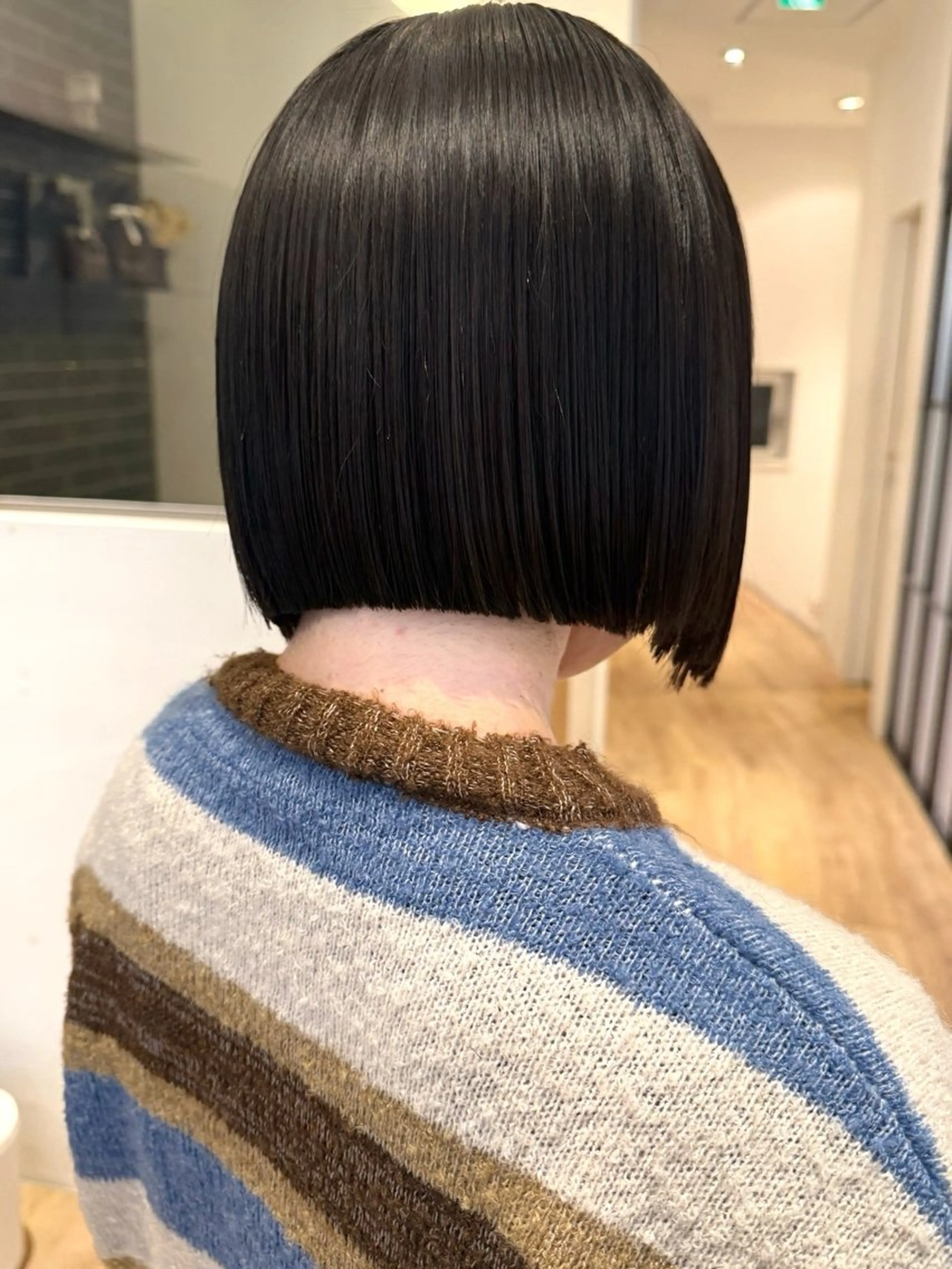 ミディアム 切りっぱなしボブ ボブ カット 縮毛矯正 須藤　優真 切りっぱなしボブのヘアスタイル