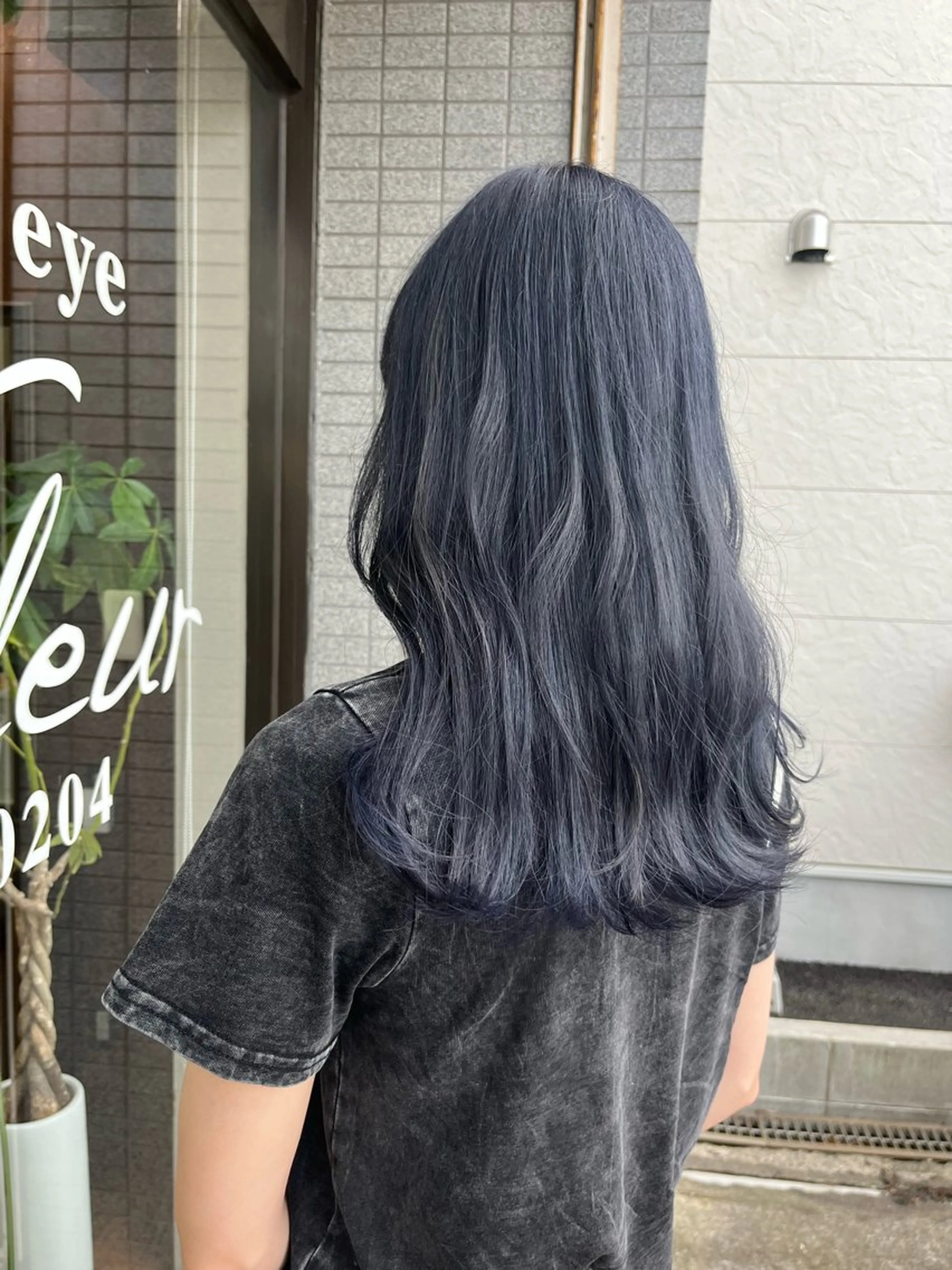 ミディアム 立野 希沙のヘアスタイル