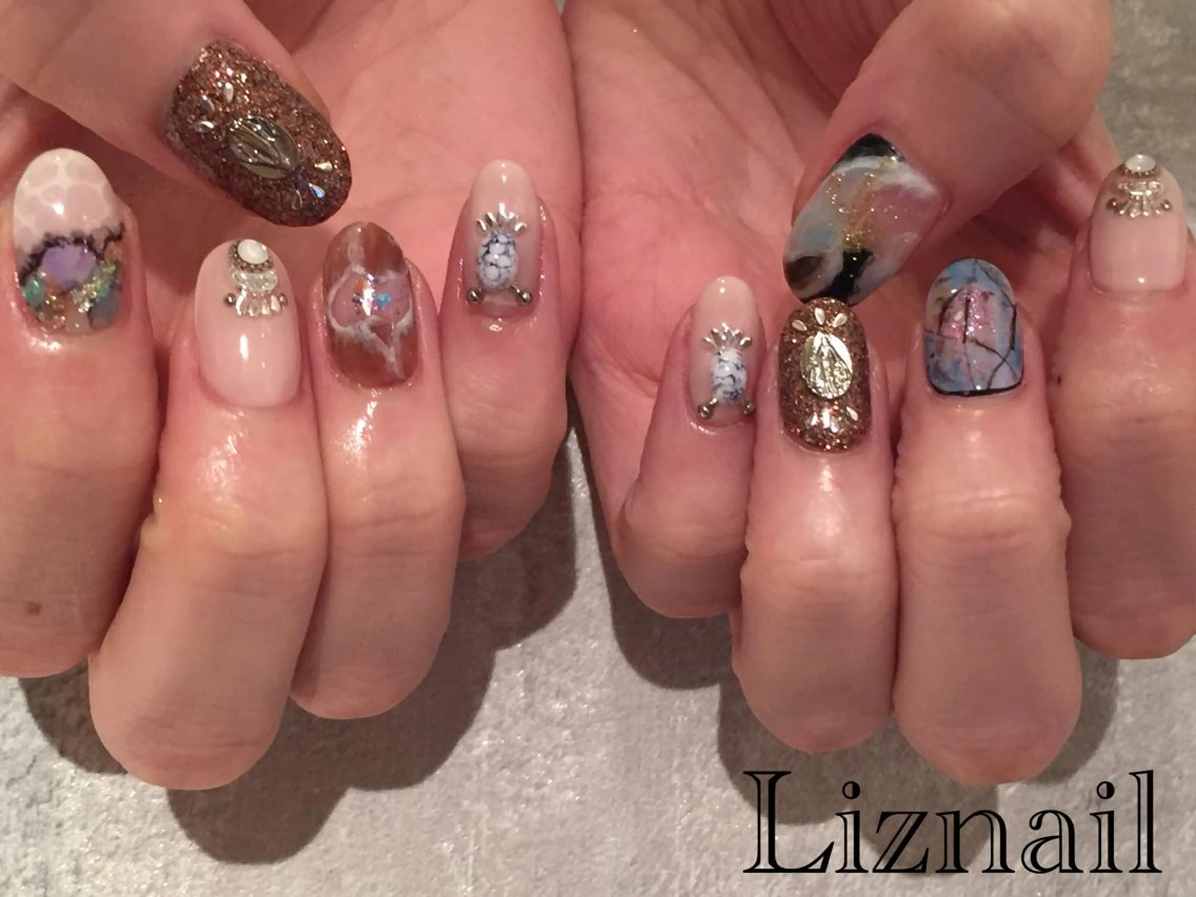 ネイル Rawr / saoriのネイルデザイン