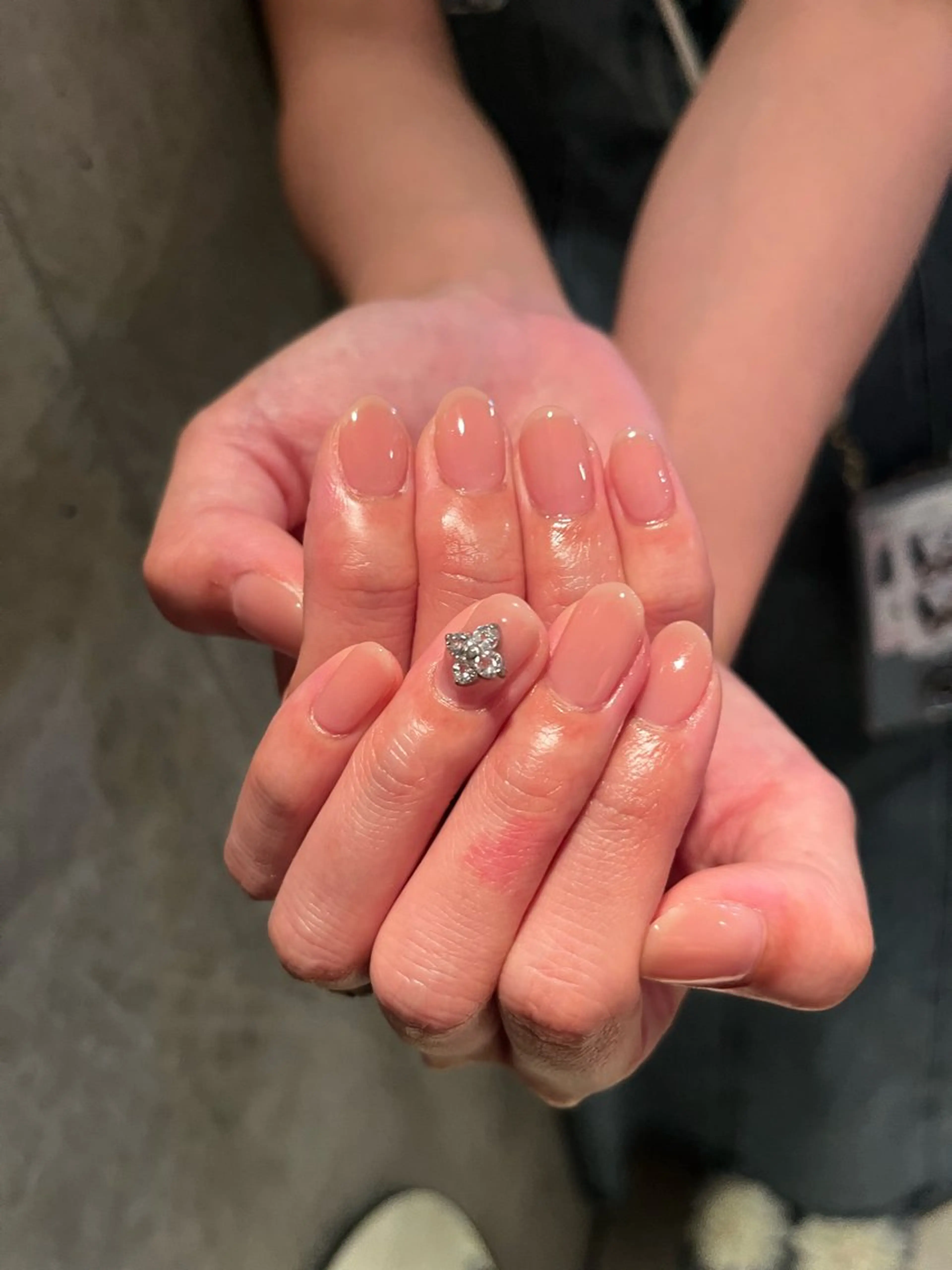 ネイル ワンカラーネイル ハンドネイル DariL Ayaのネイルデザイン