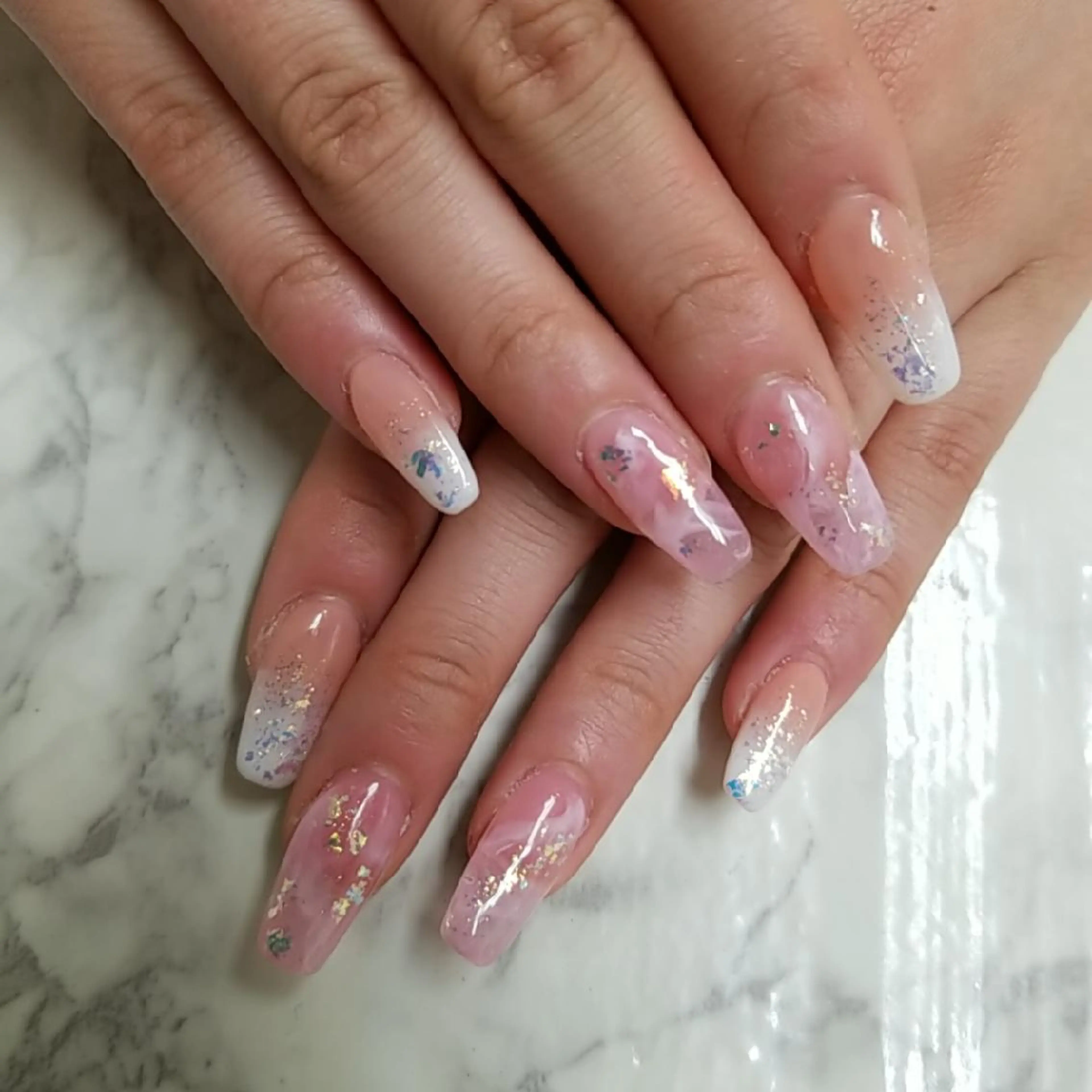 ネイル アートネイル フットネイル ジェルネイル 持ち込み ニュアンスネイル 河野ちえ (雑誌掲載サロン)のネイルデザイン