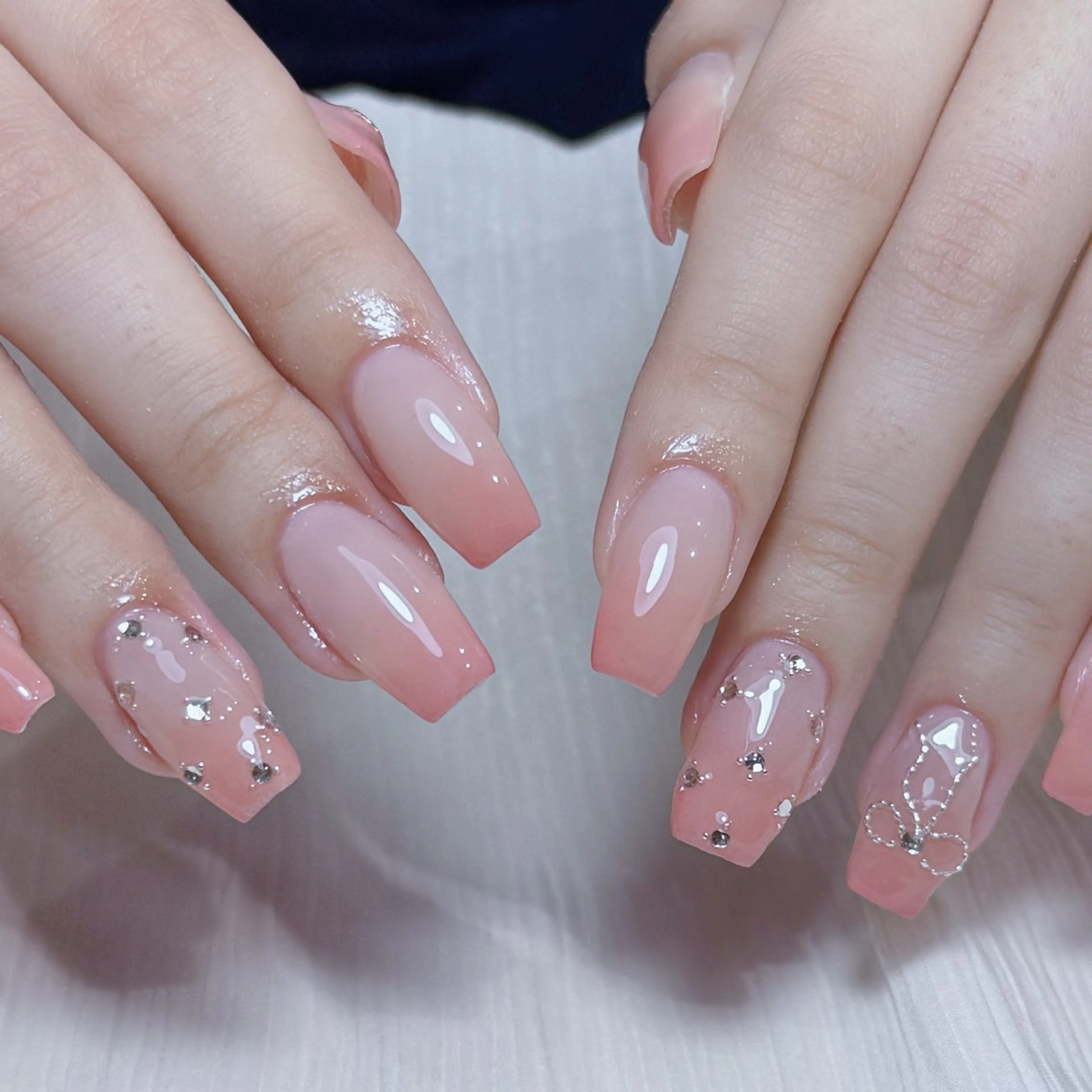 ネイル ハンドネイル ハンドケア Lumina Nail💕のネイルデザイン