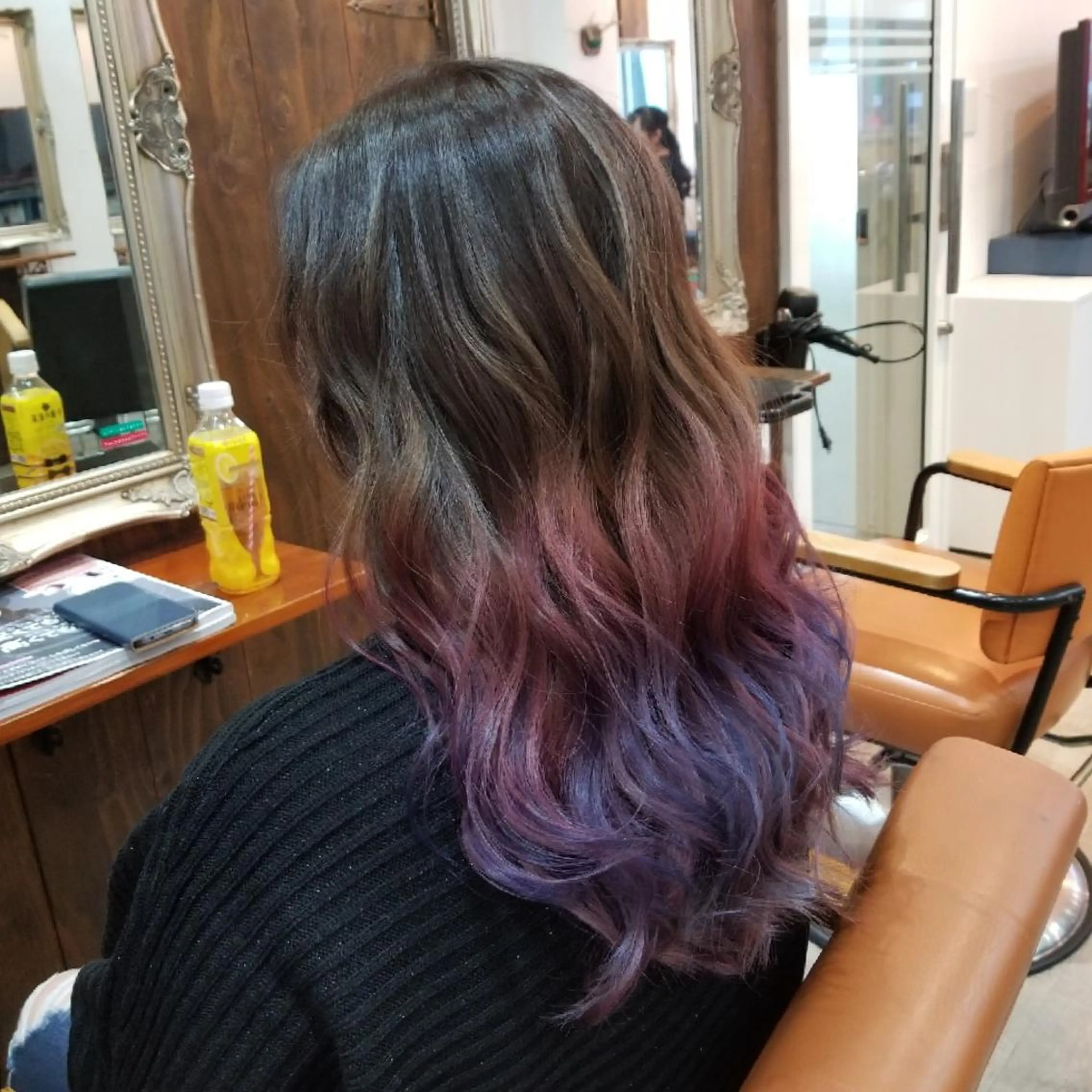 ロング カラー bathair 持田侑祐のヘアスタイル